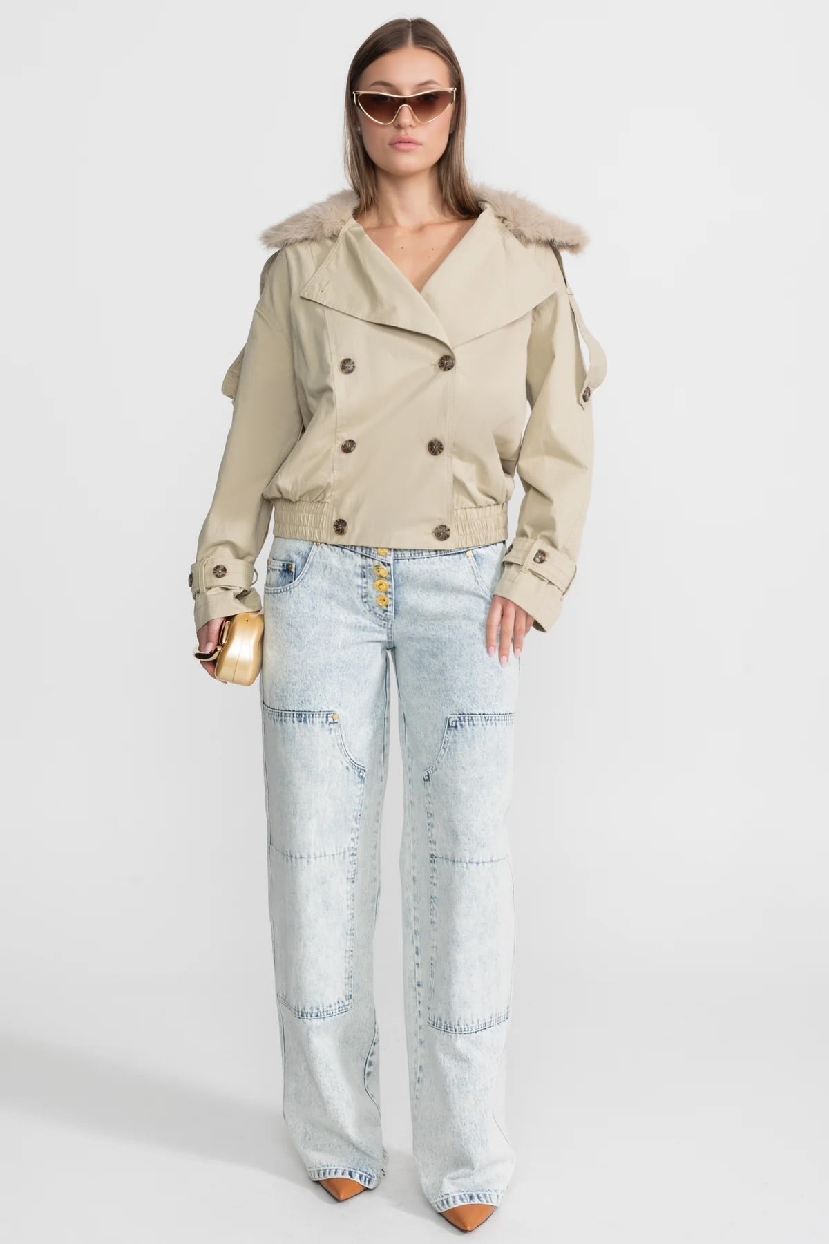 Cropped Trench Jacket with Fur Collar – Beige