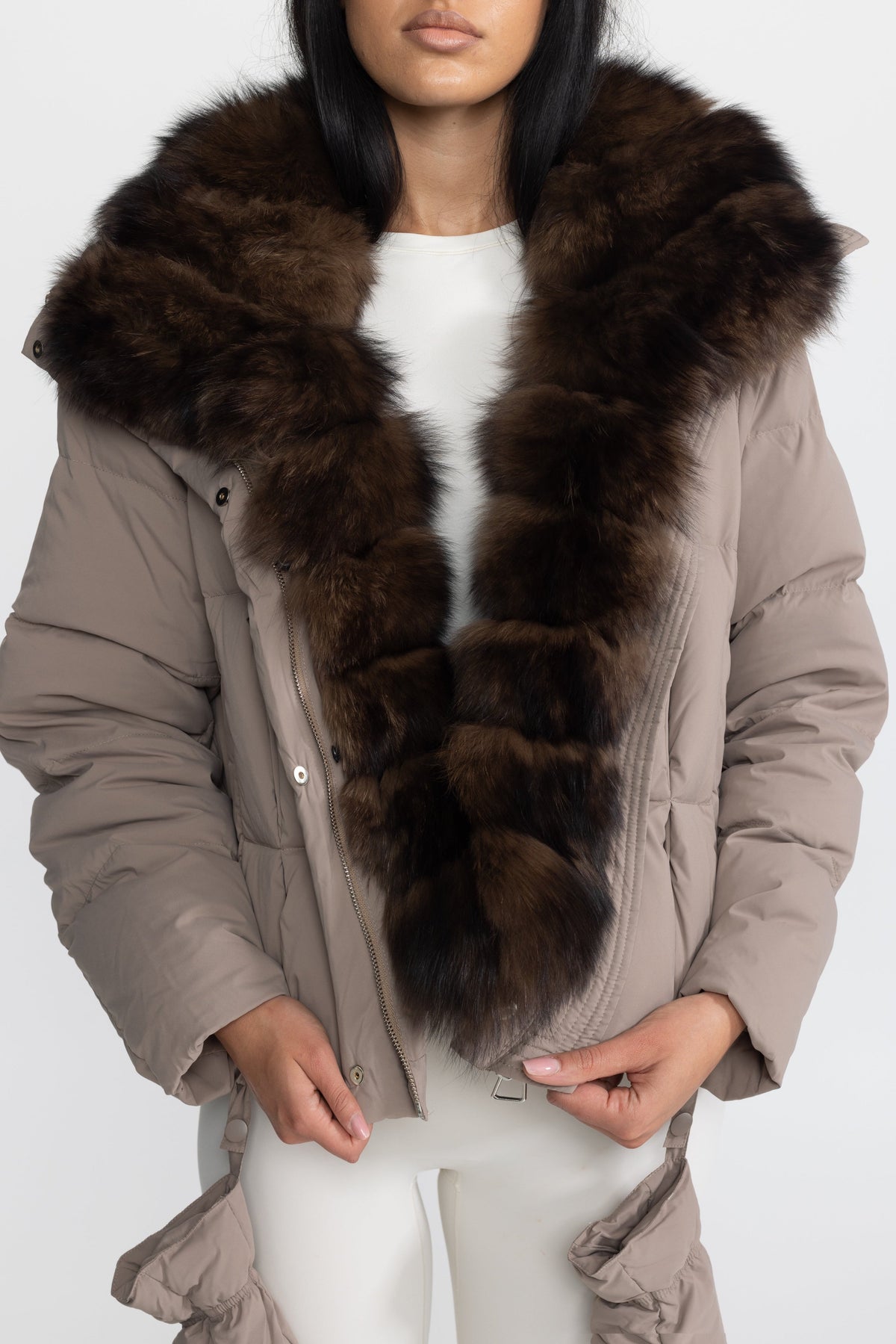 Aliénor Taupe Fox Fur Collar Cropped Down Puffer Jacket