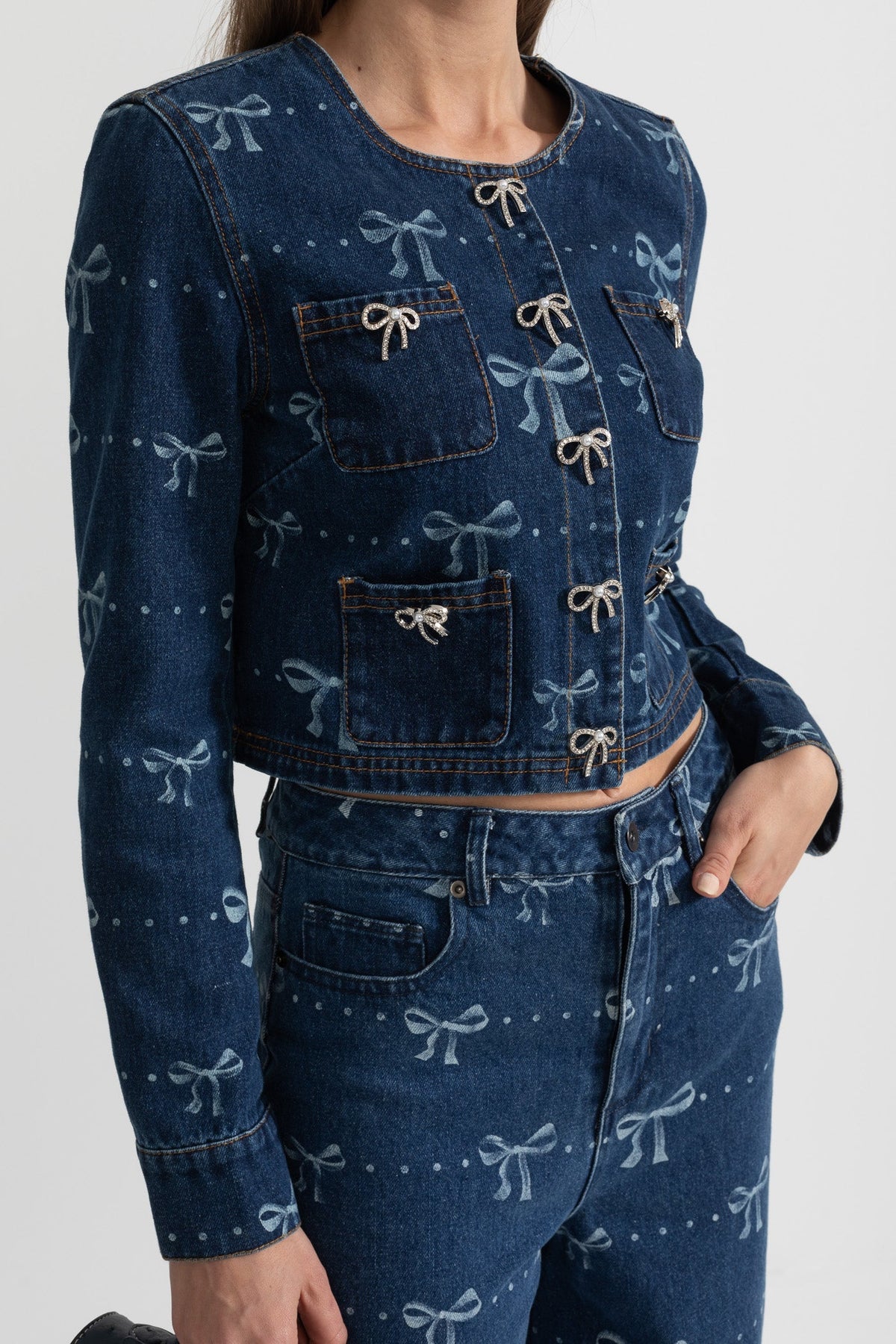 Denim Co-Ordinate Ensemble With Long Sleeved Jacket And Wide-Leg Jeans - Blue