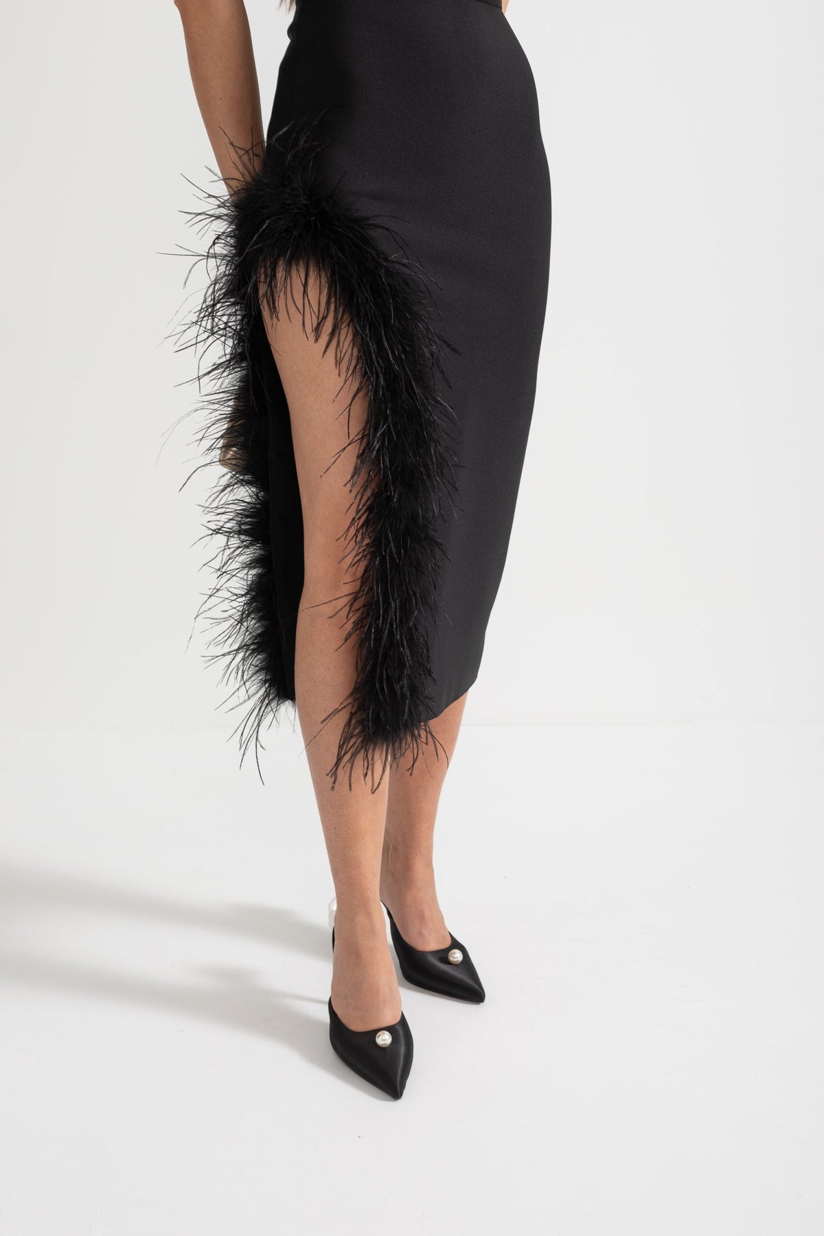 Strapless Feather-Trimmed Dress With Fitted Bodice And Asymmetrical Hemline - Black