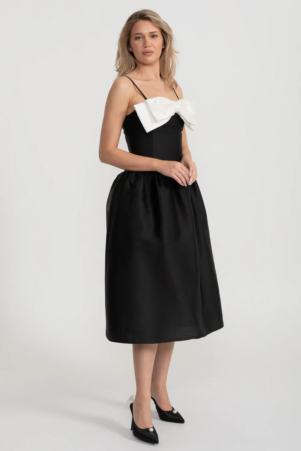 Fitted Sleeveless Mini Dress With Prominent Large White Bow - Black