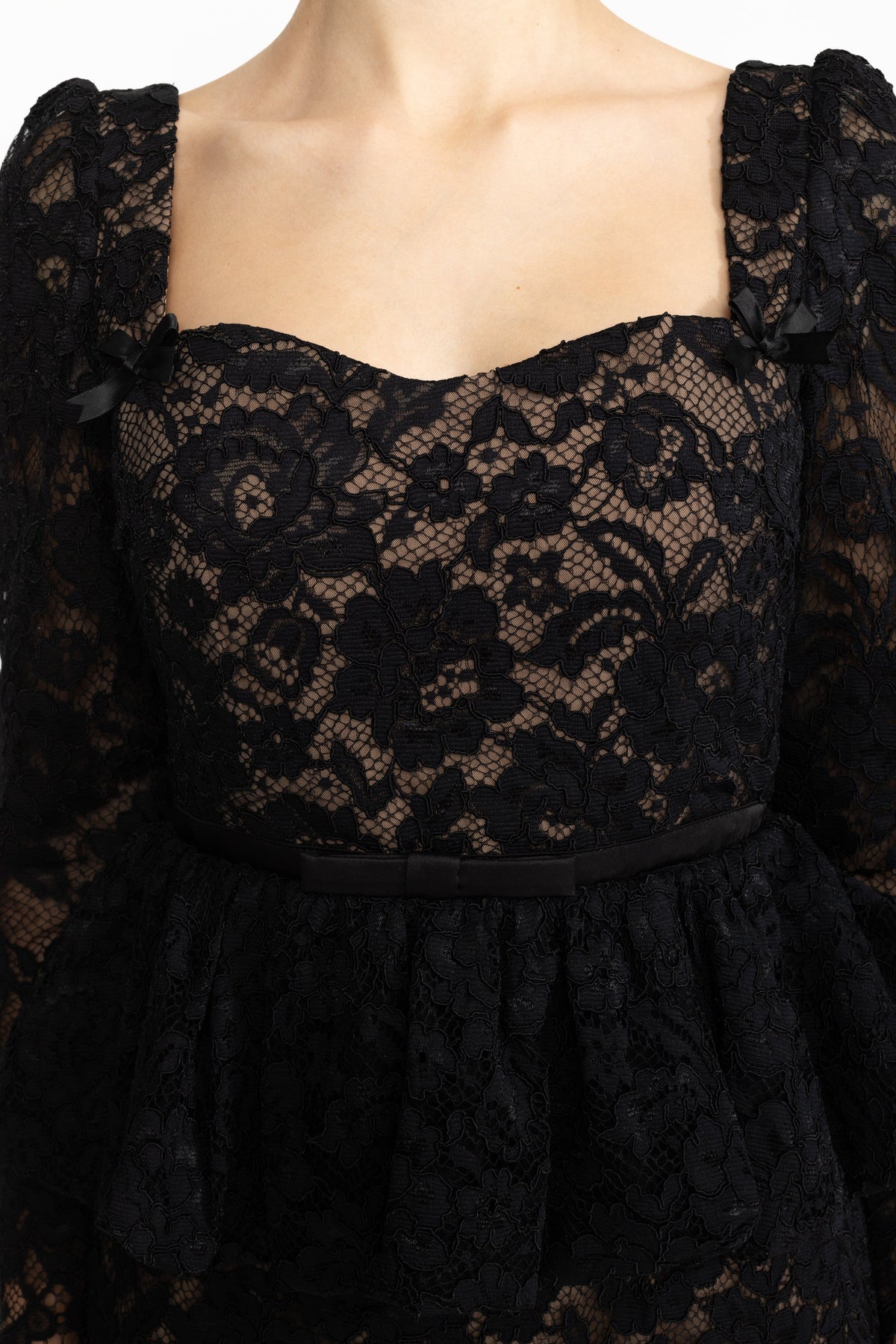 Lace Sweetheart Peplum Midi Dress with Puff Sleeves - Black