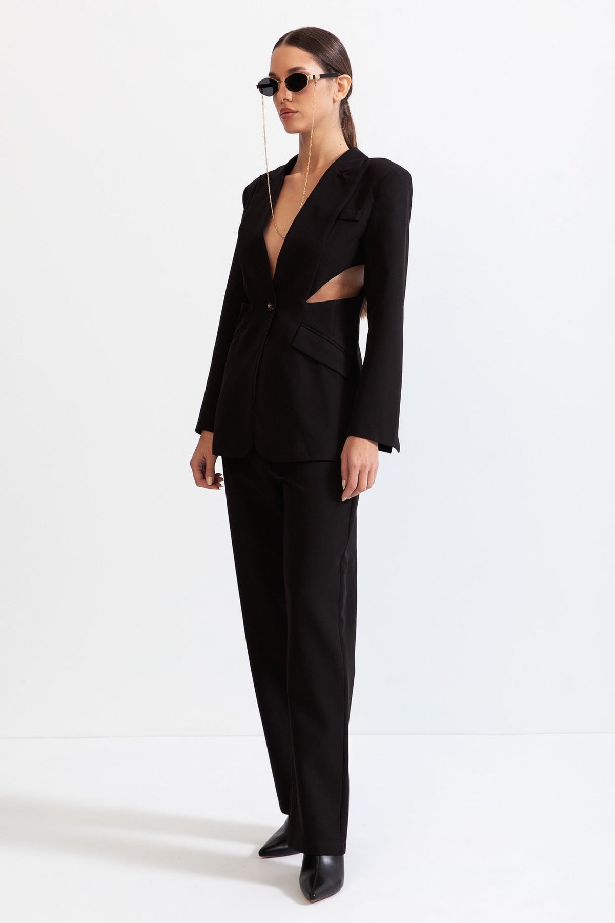 Minimalist co-ord with cutouts - Black