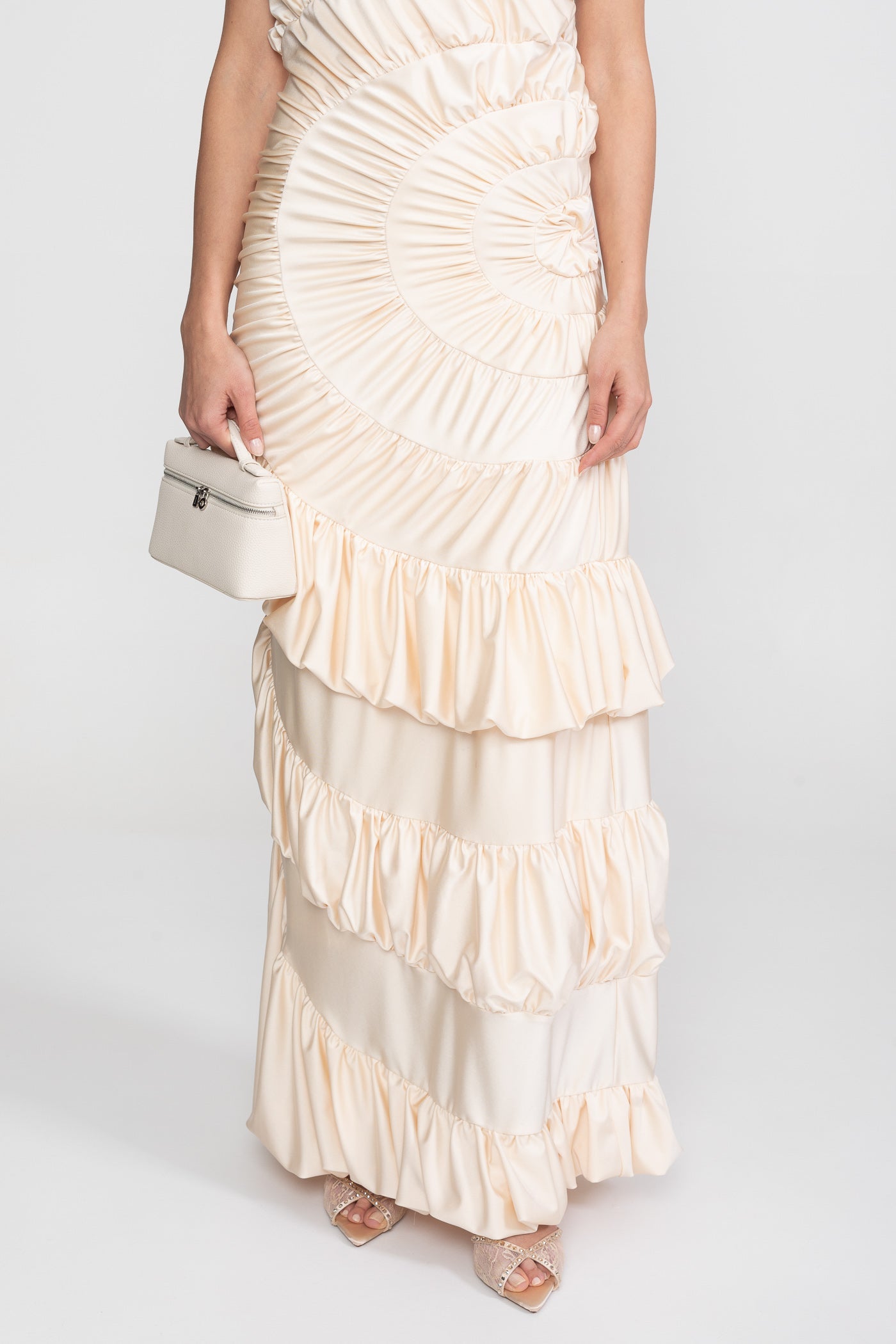 Halter Maxi Dress With Fan-Pleated Bodice And Tiered Ruffle Skirt - Ivoire