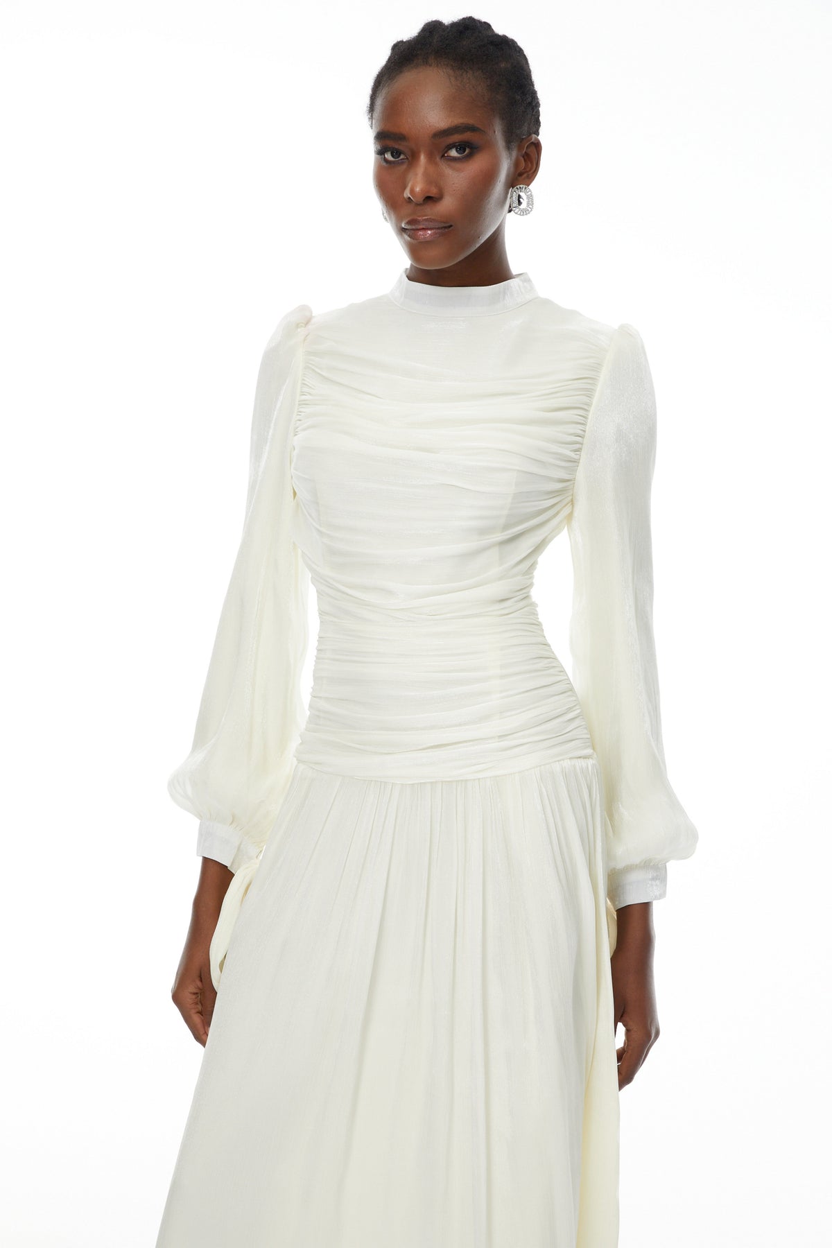 Katrín White Glossy Gathered Maxi Dress