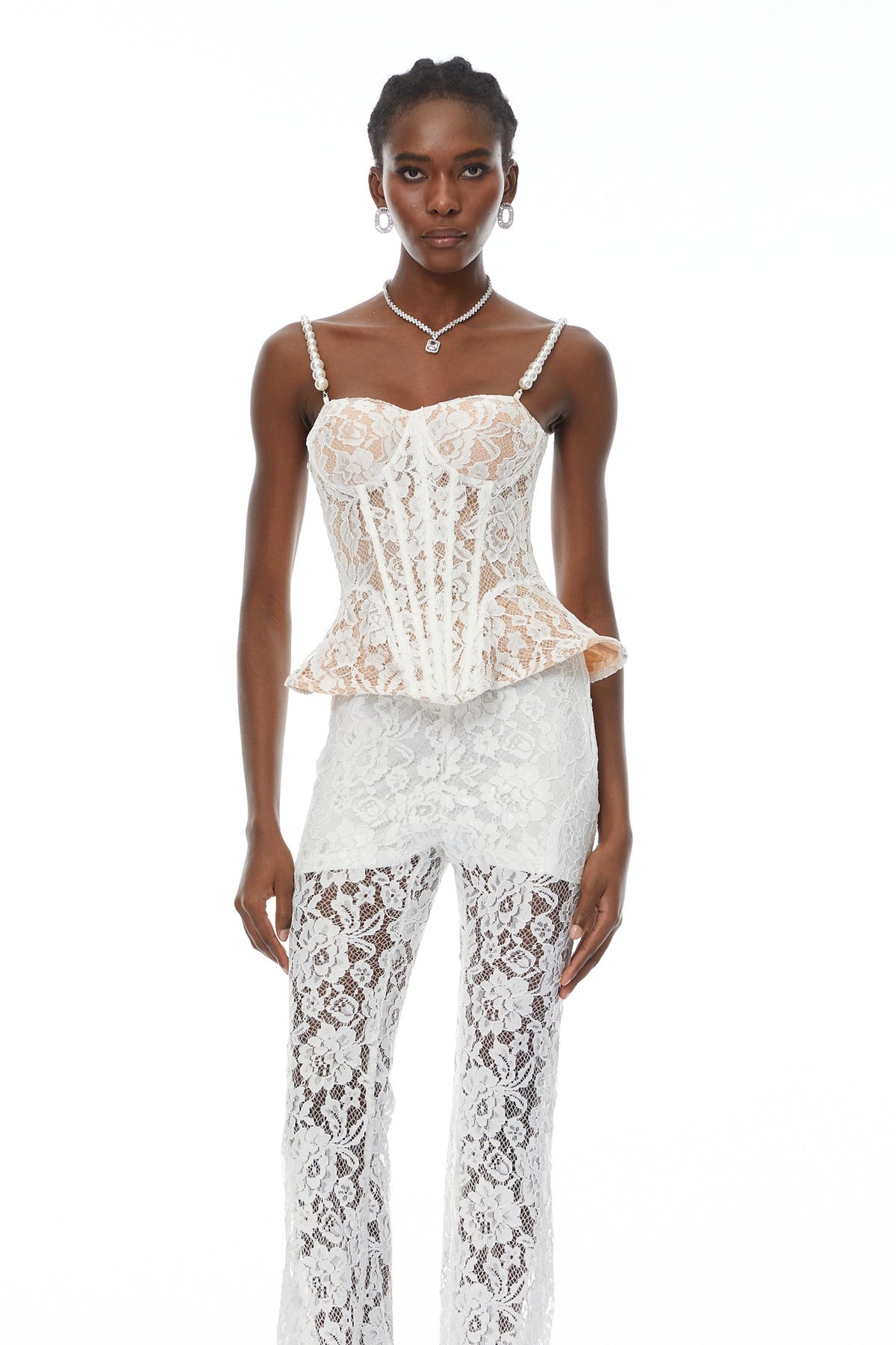 Védís White Floral Lace Top & Trousers Set