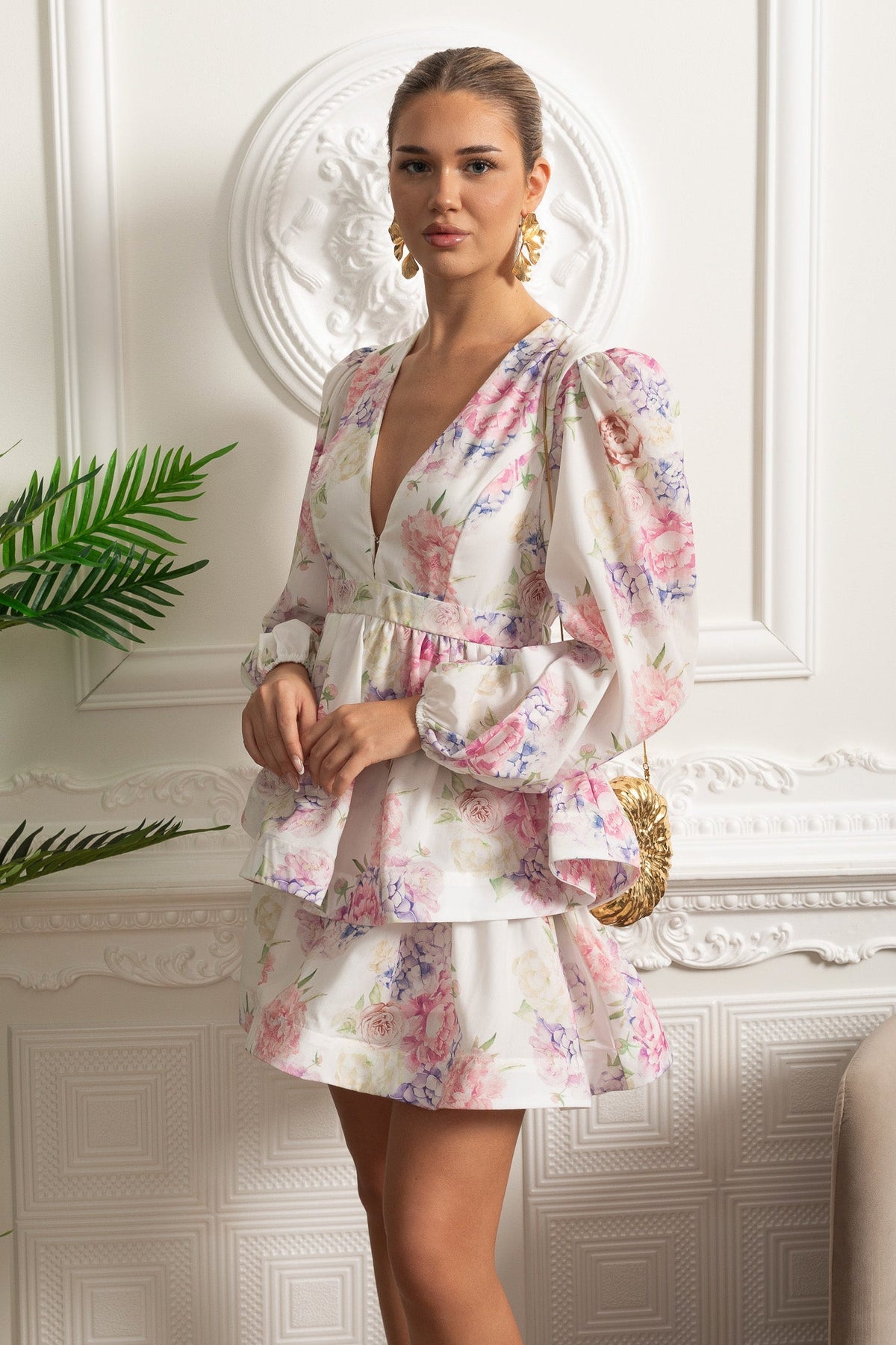 Floral Romantic Mini Dress With Voluminous Sleeves And Peplum Detail - White/Pink