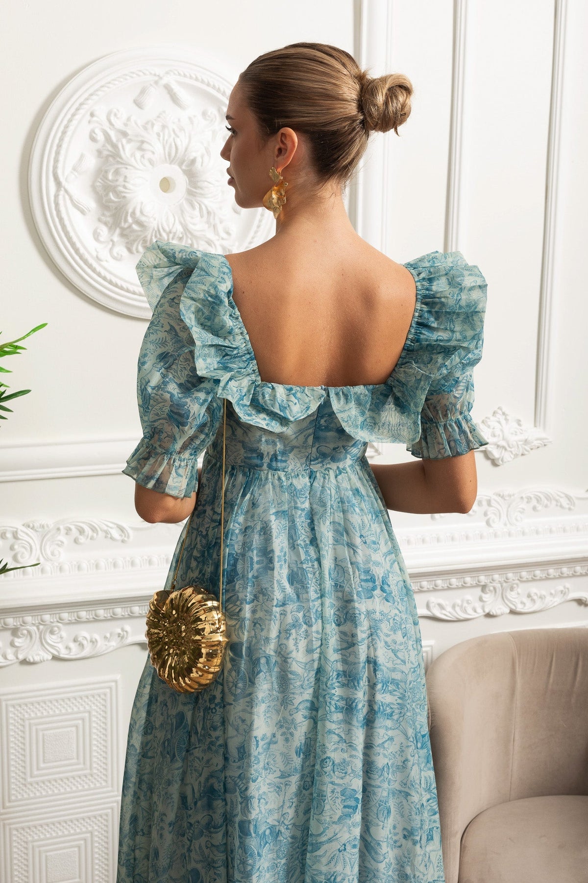 Printed Maxi Dress With Puff Sleeves And Front Slit - Blue