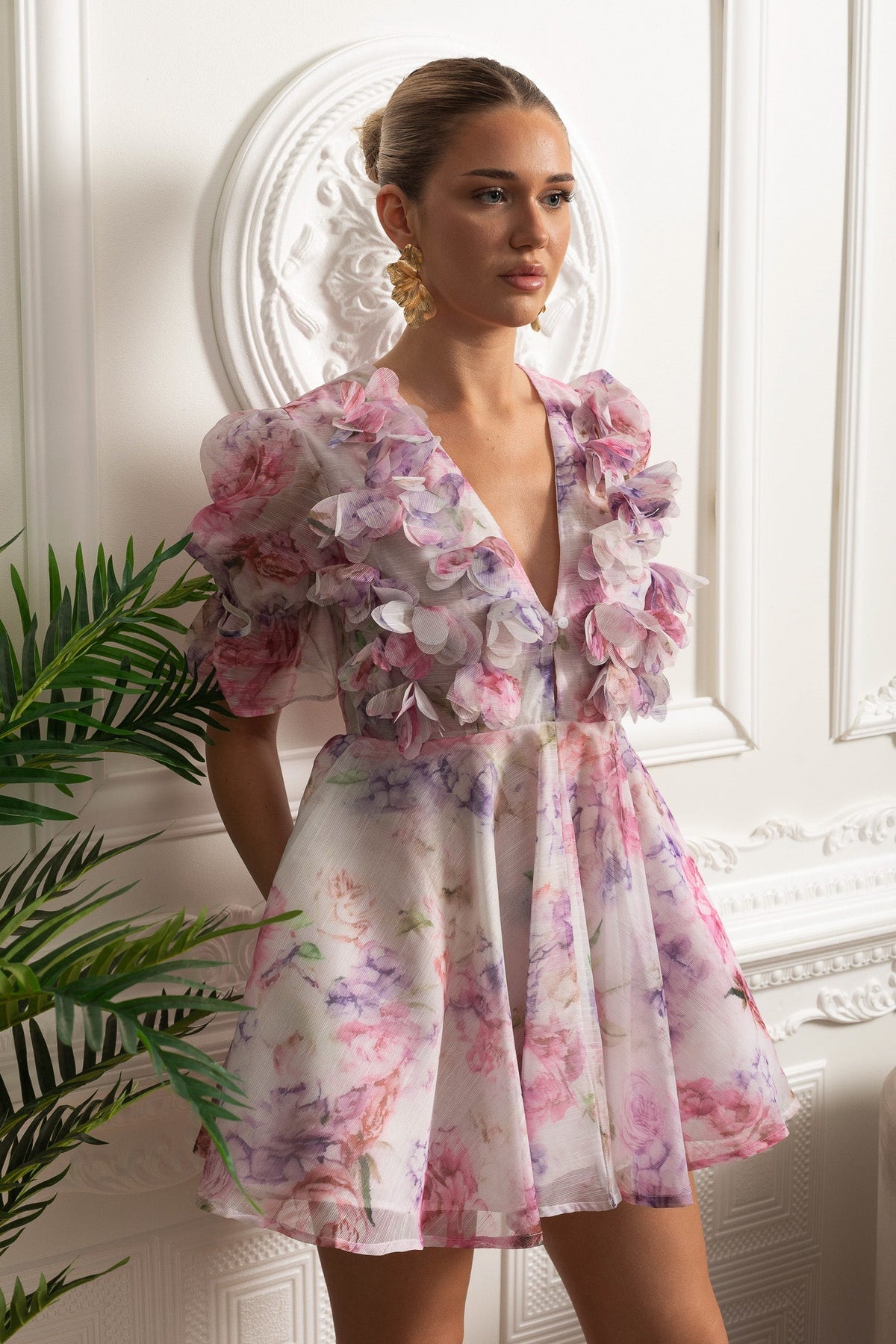 3D Floral Appliqué Puff Sleeve Mini Dress - Pink