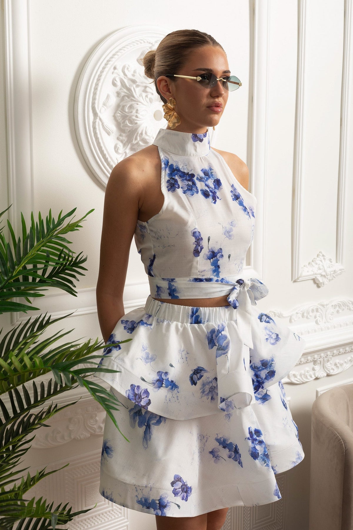 Floral Halter Crop Top and Layered Ruffle Mini Skirt Set - White/Blue