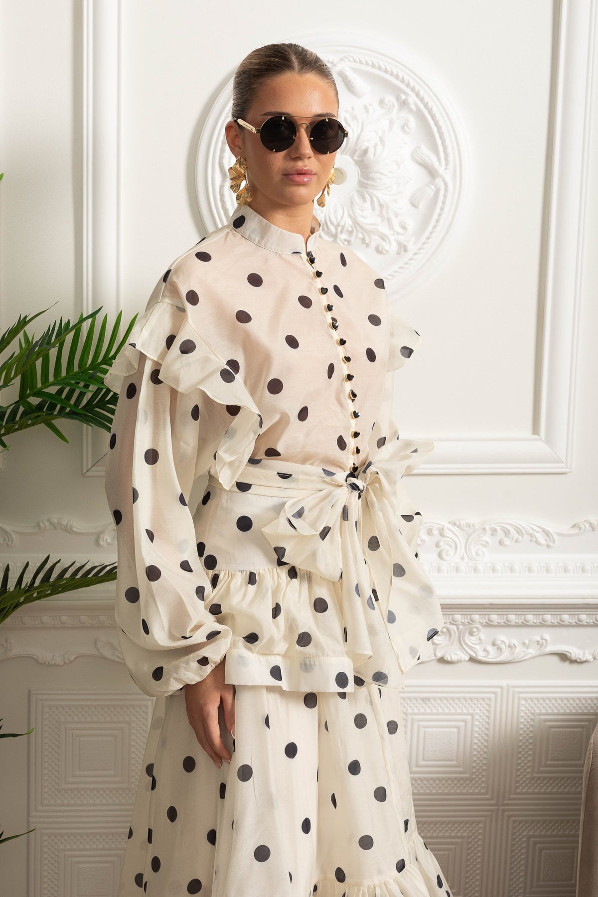 Polka Dot Maxi Dress with Voluminous Sleeves and Statement Waist Bow - Ivoire