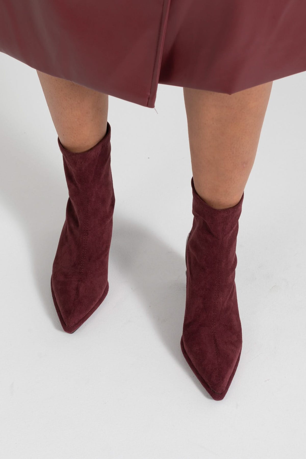 Ottavia Glossy Heel Suede Ankle Boot - Burgundy