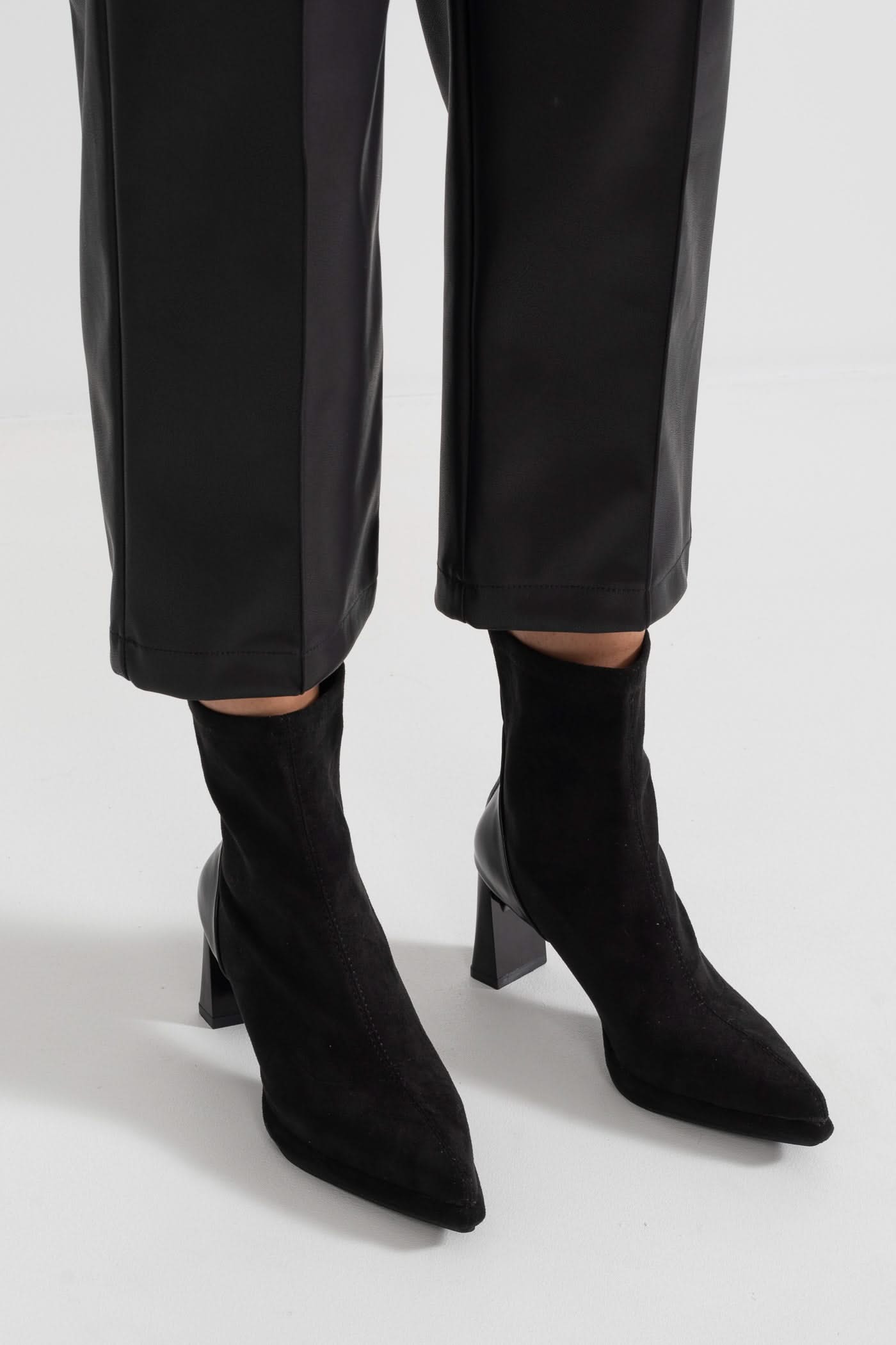 Ottavia Glossy Heel Suede Ankle Boot - Black