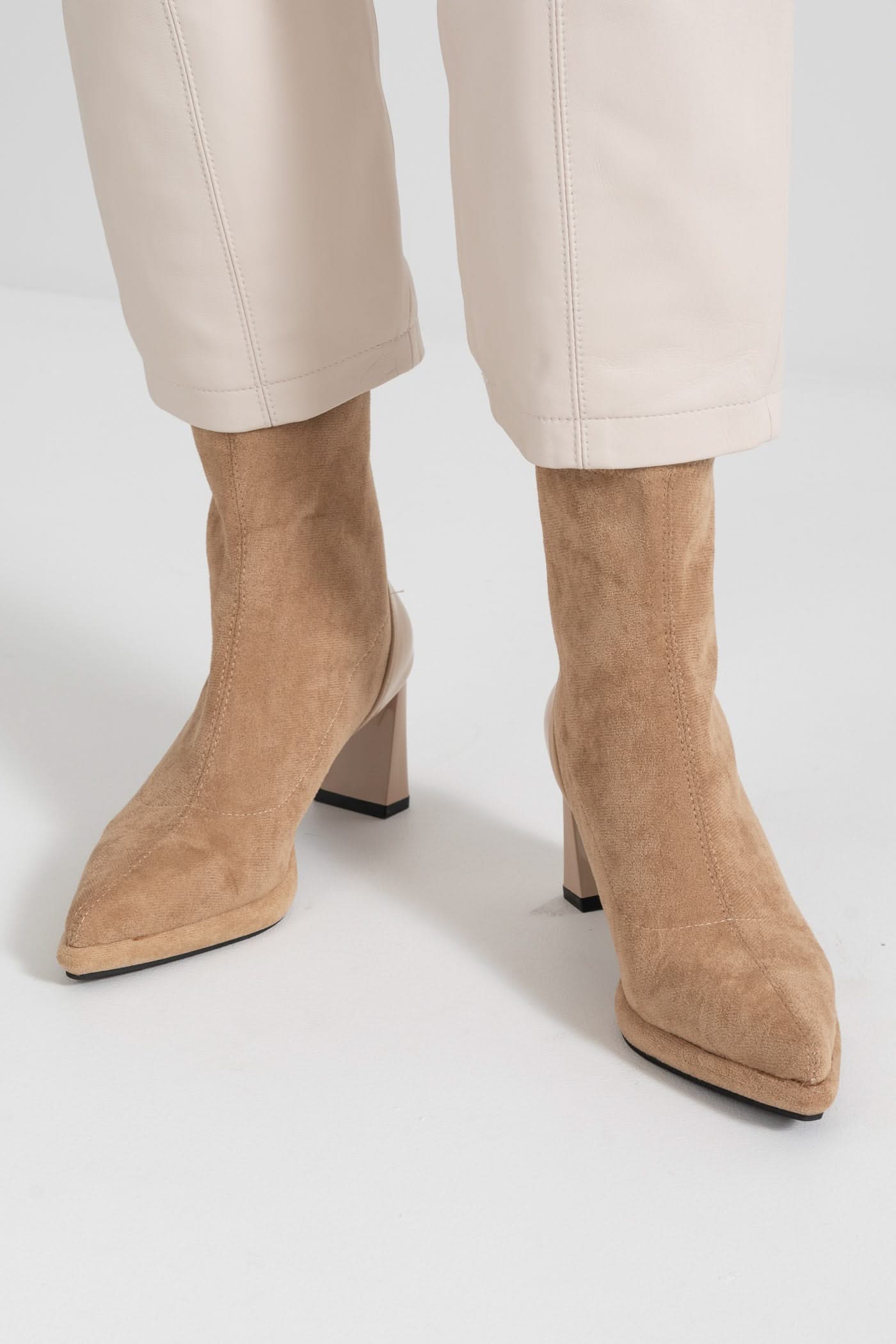 Ottavia Glossy Heel Suede Ankle Boot - Beige