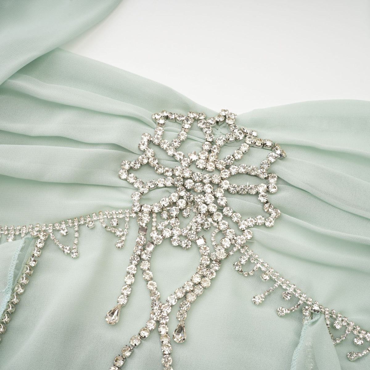 Salilah embellished ruffled midi dress(Final Sale)