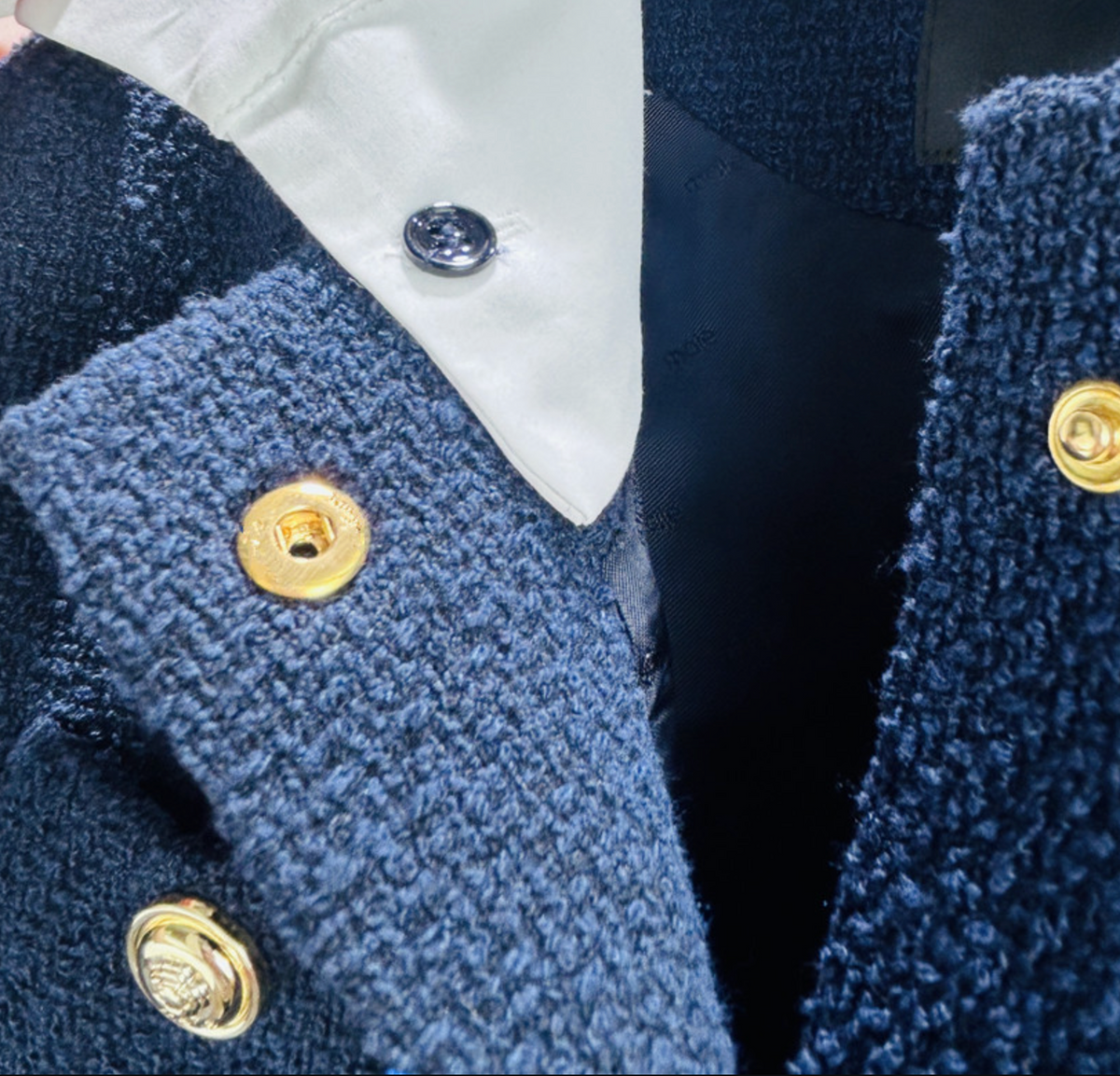 MADDY ELLIOT NAVY CROPPED TWEED JACKET WITH REMOVABLE CONTRAST COLLAR AND GOLD BUTTONS - NAVY