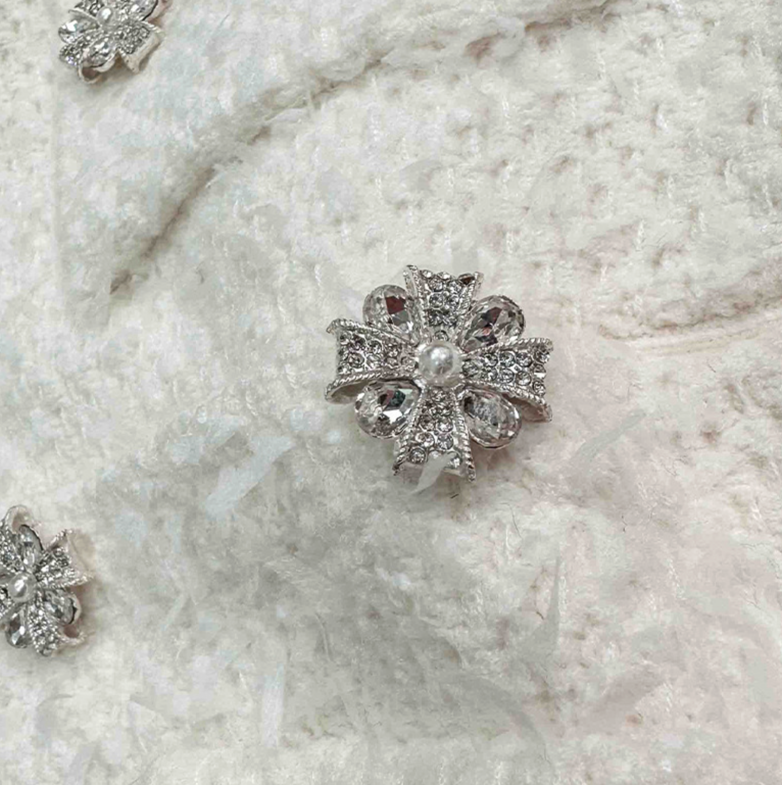 CHLOE CREAM BOUCLÉ KNIT CROPPED CARDIGAN WITH CRYSTAL BUTTONS - WHITE