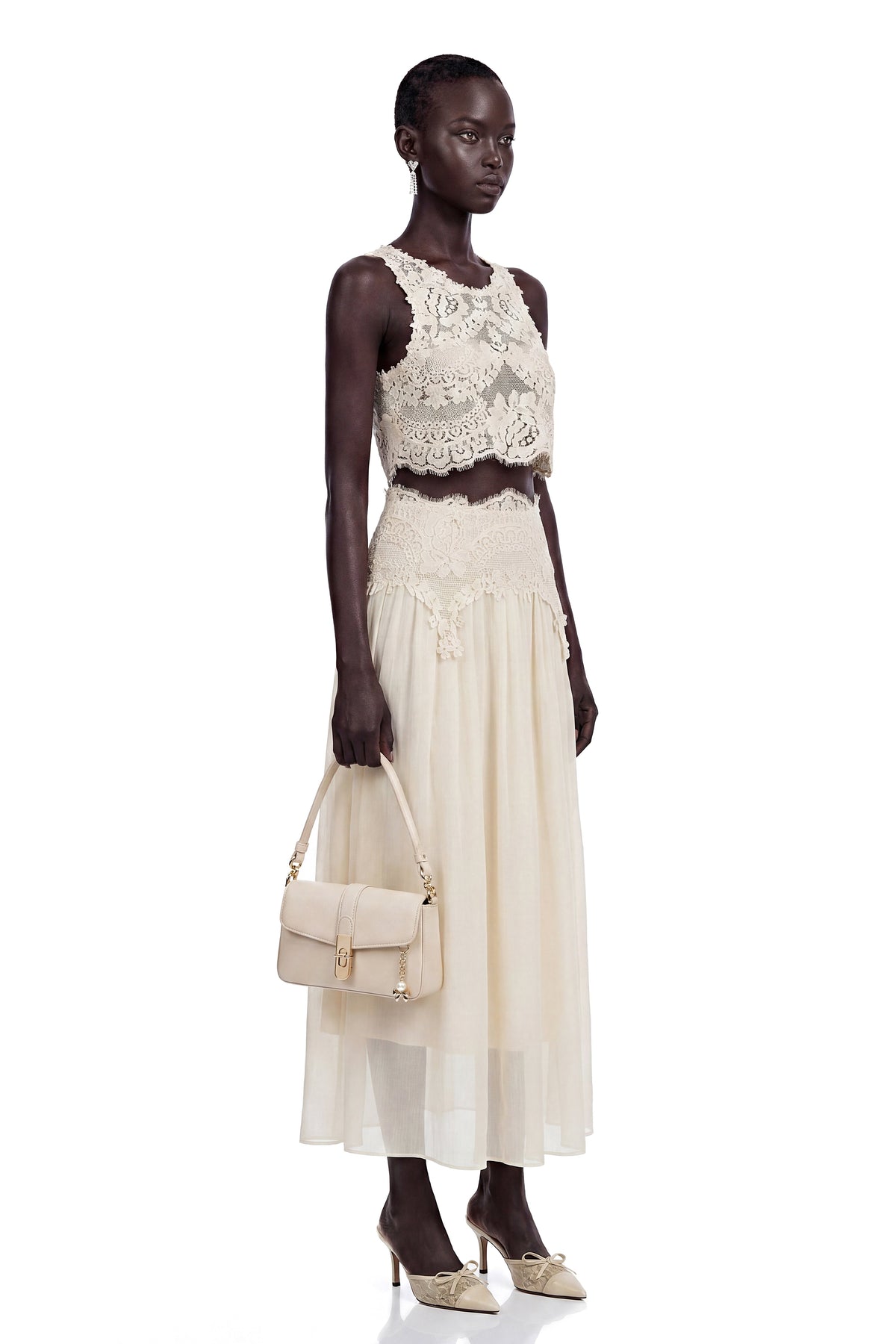 Wurdiz Cream Floral Lace Top & Chiffon Skirt Set