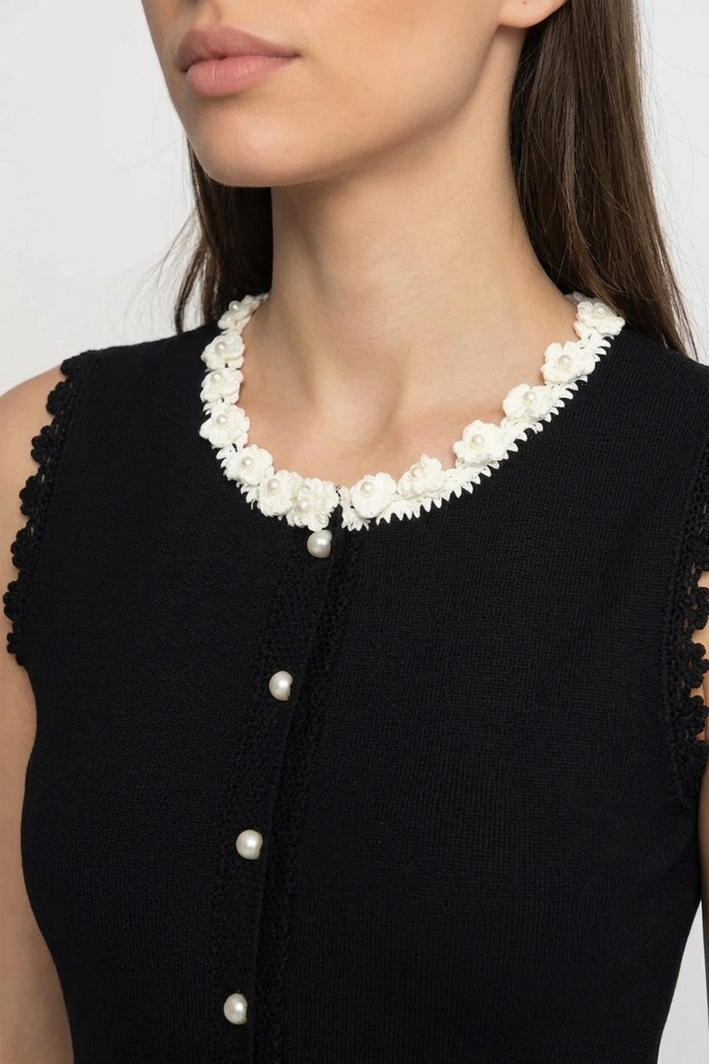 Sleeveless Midi Dress With Pearl Trim Details - Black