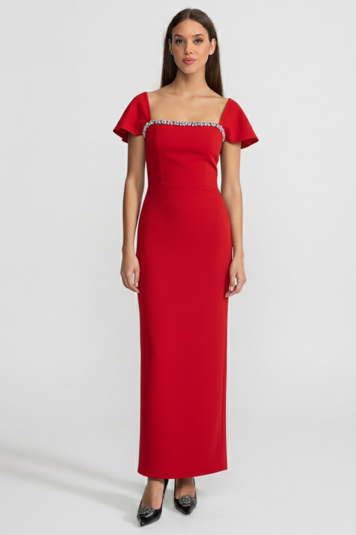 Off-Shoulder Fitted Gown With Crystal Embellishments – Red