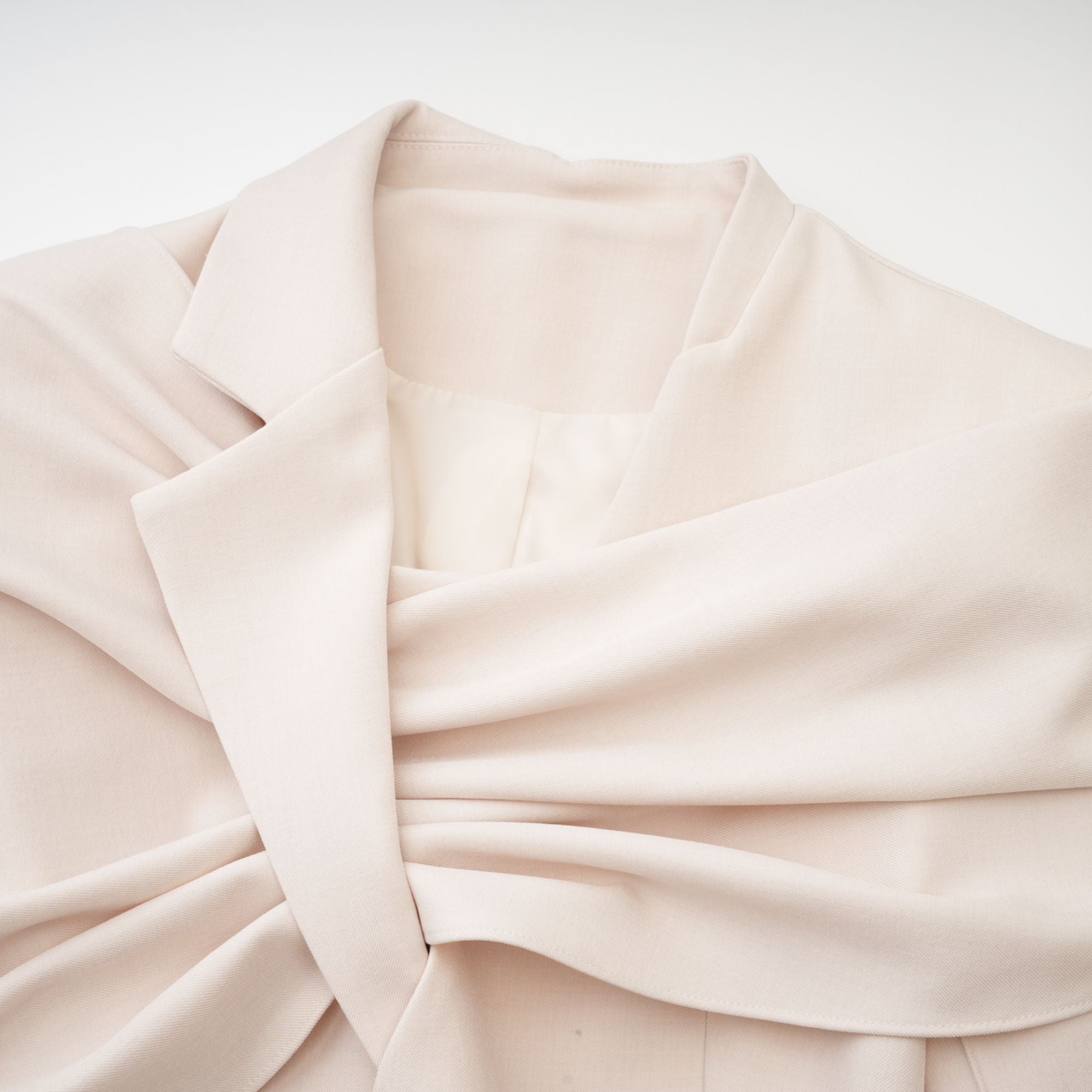 Coralie shawl-detailed jacket in Neutrals