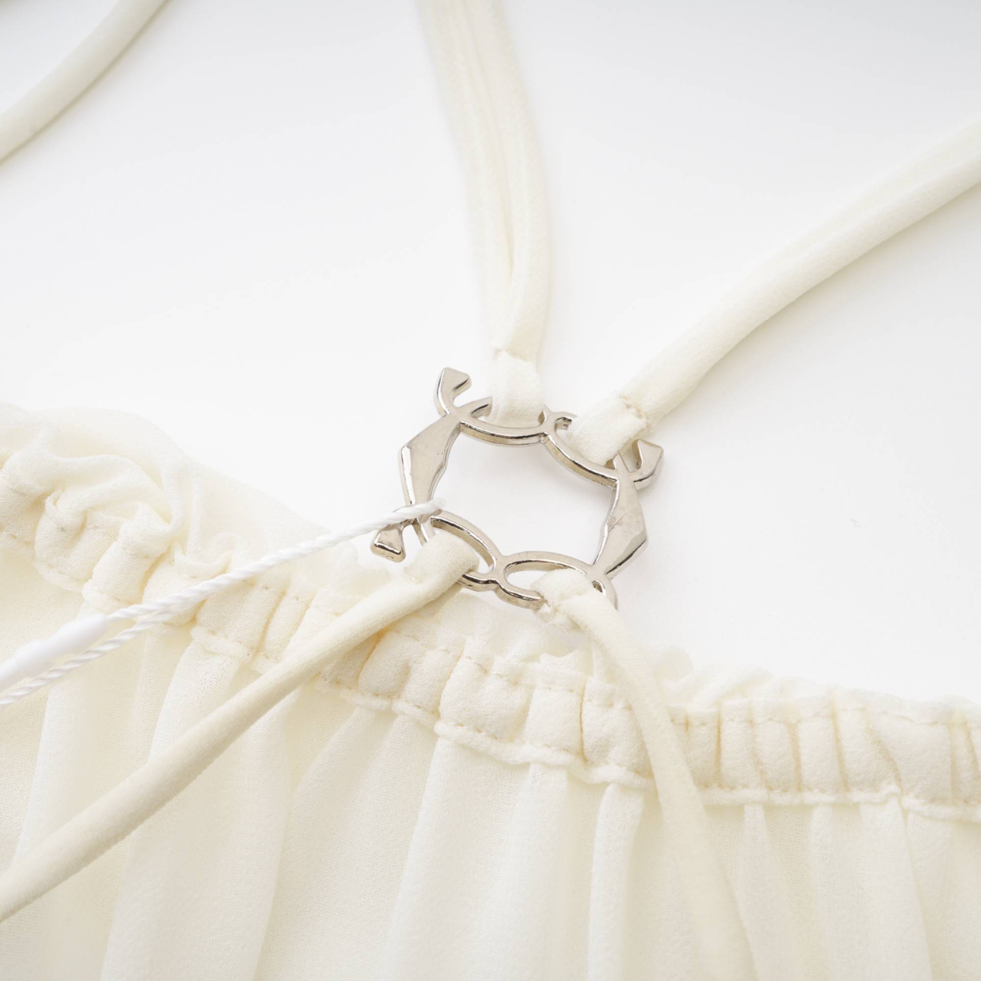 Fauve white ruffle strapless long-sleeve blouse (US Only)
