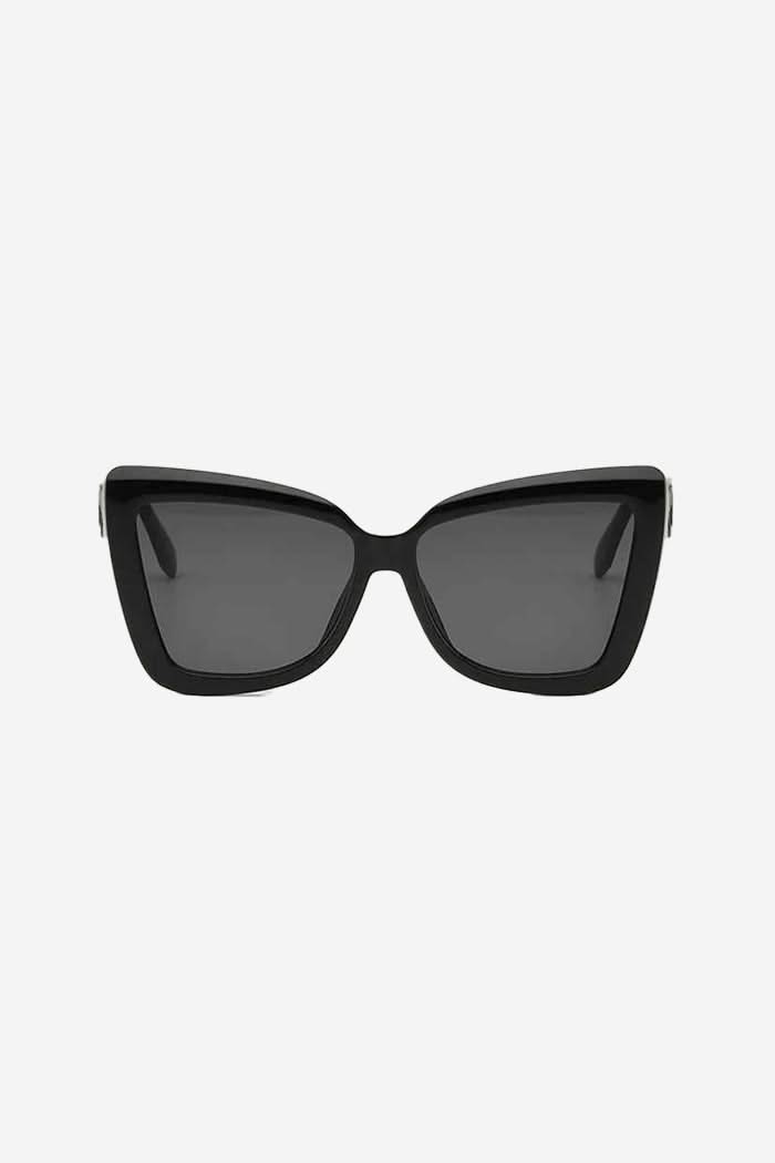Oversized Cat-Eye Sunglasses with Interlocking Chain Temples – Black