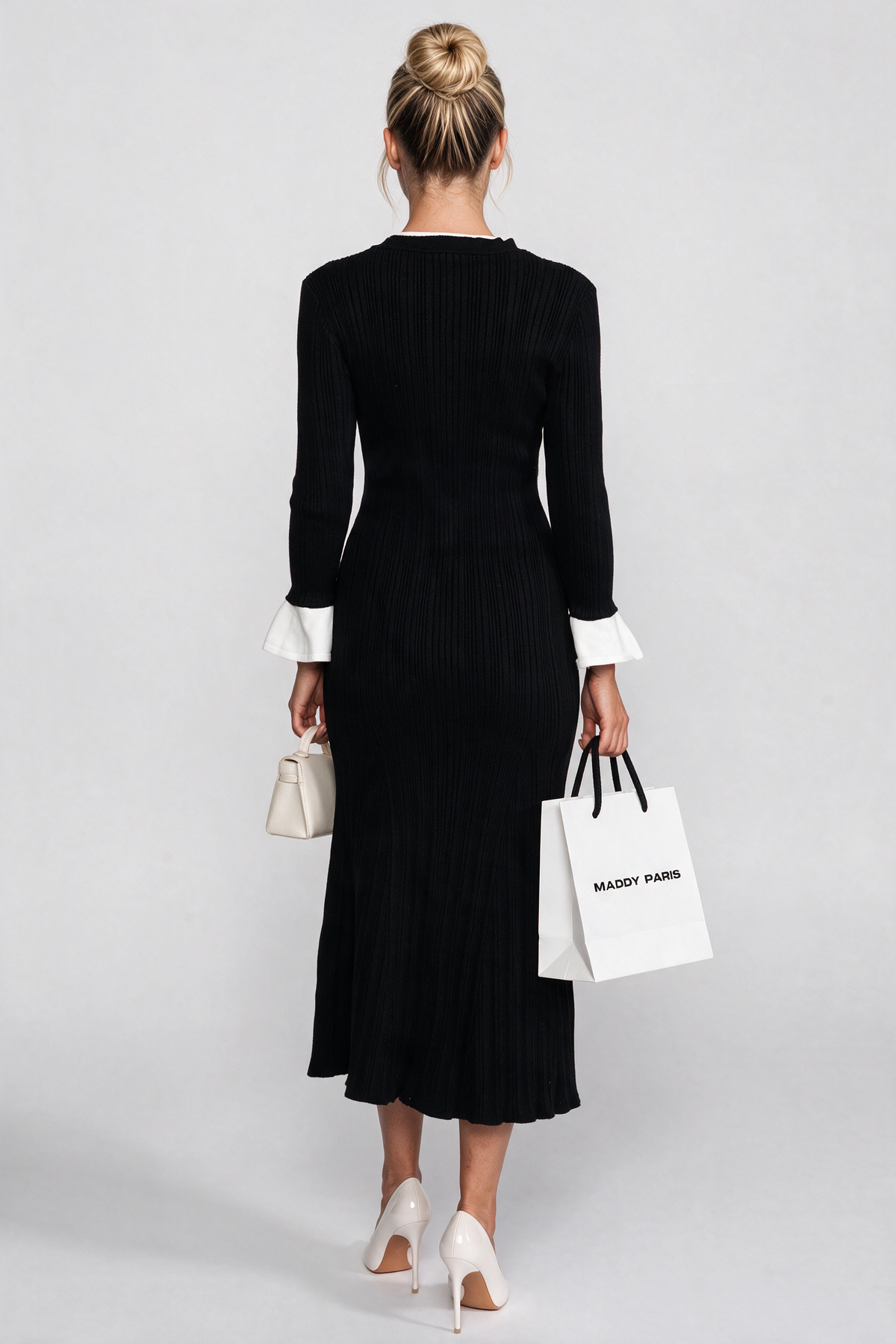 Ribbed Knit Midi Dress With White Cuffs And Collar - Black