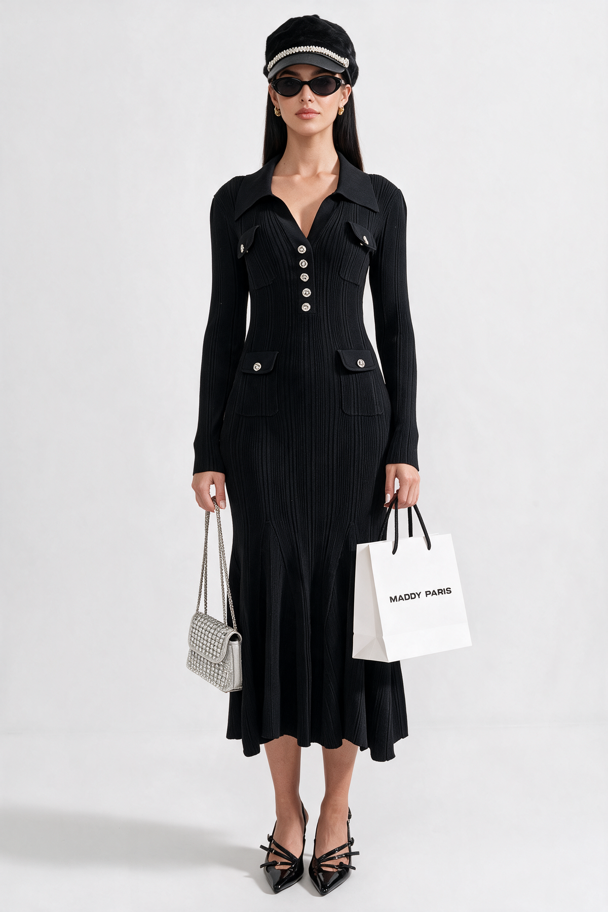 Elegant Ribbed Dress With Long Sleeves - Black