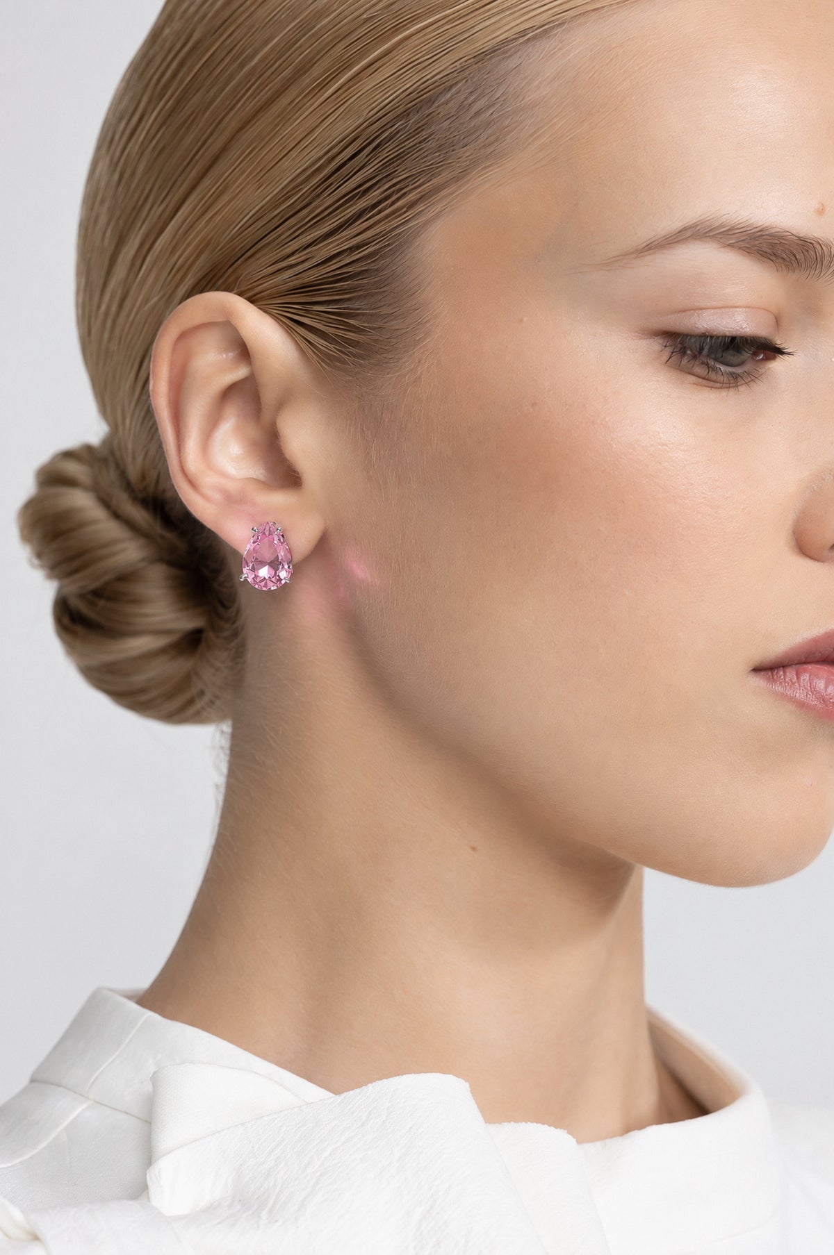 Hélia Pink Crystal Teardrop Stud Earrings
