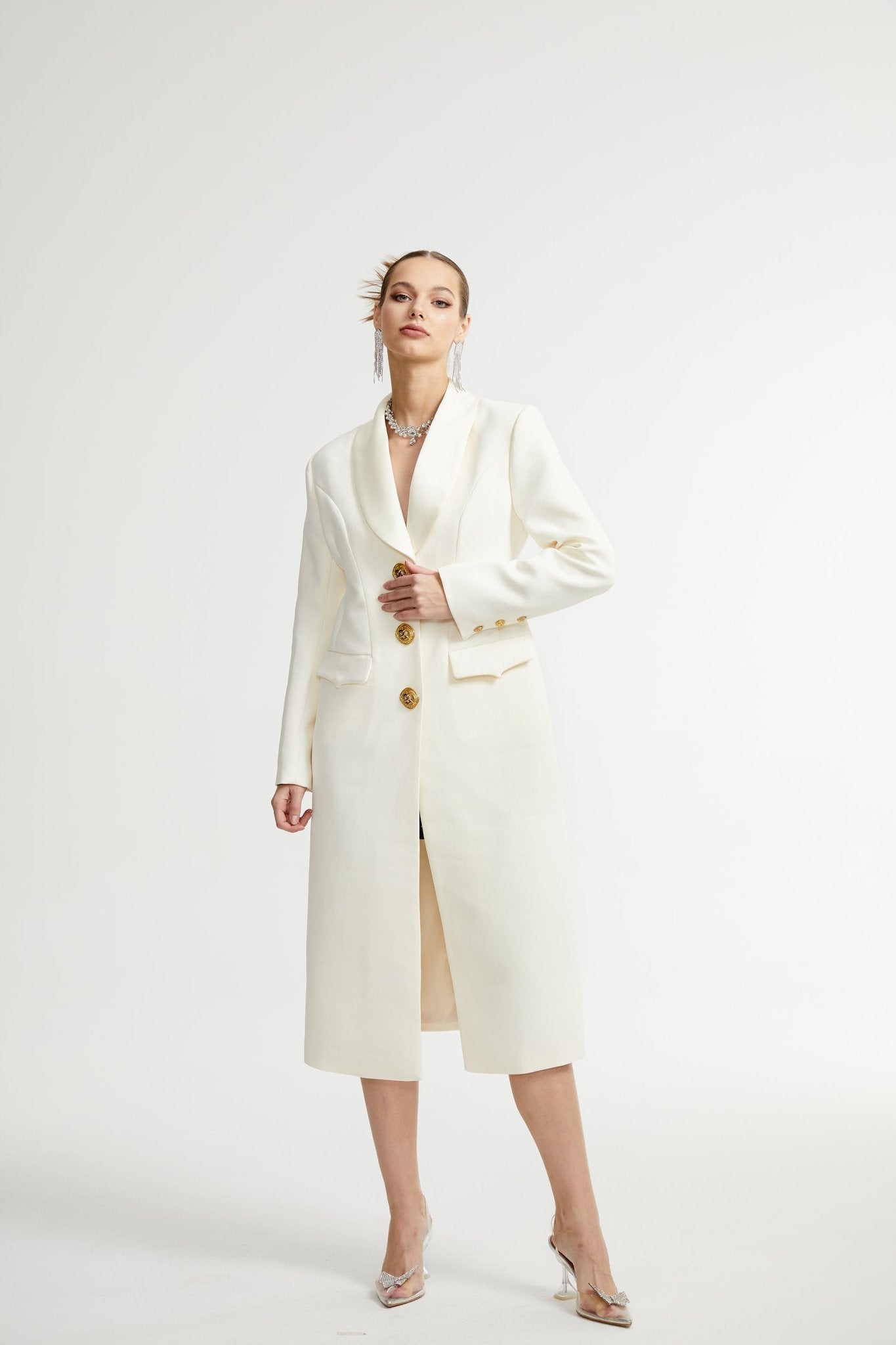 Illyria white single-breasted long coat