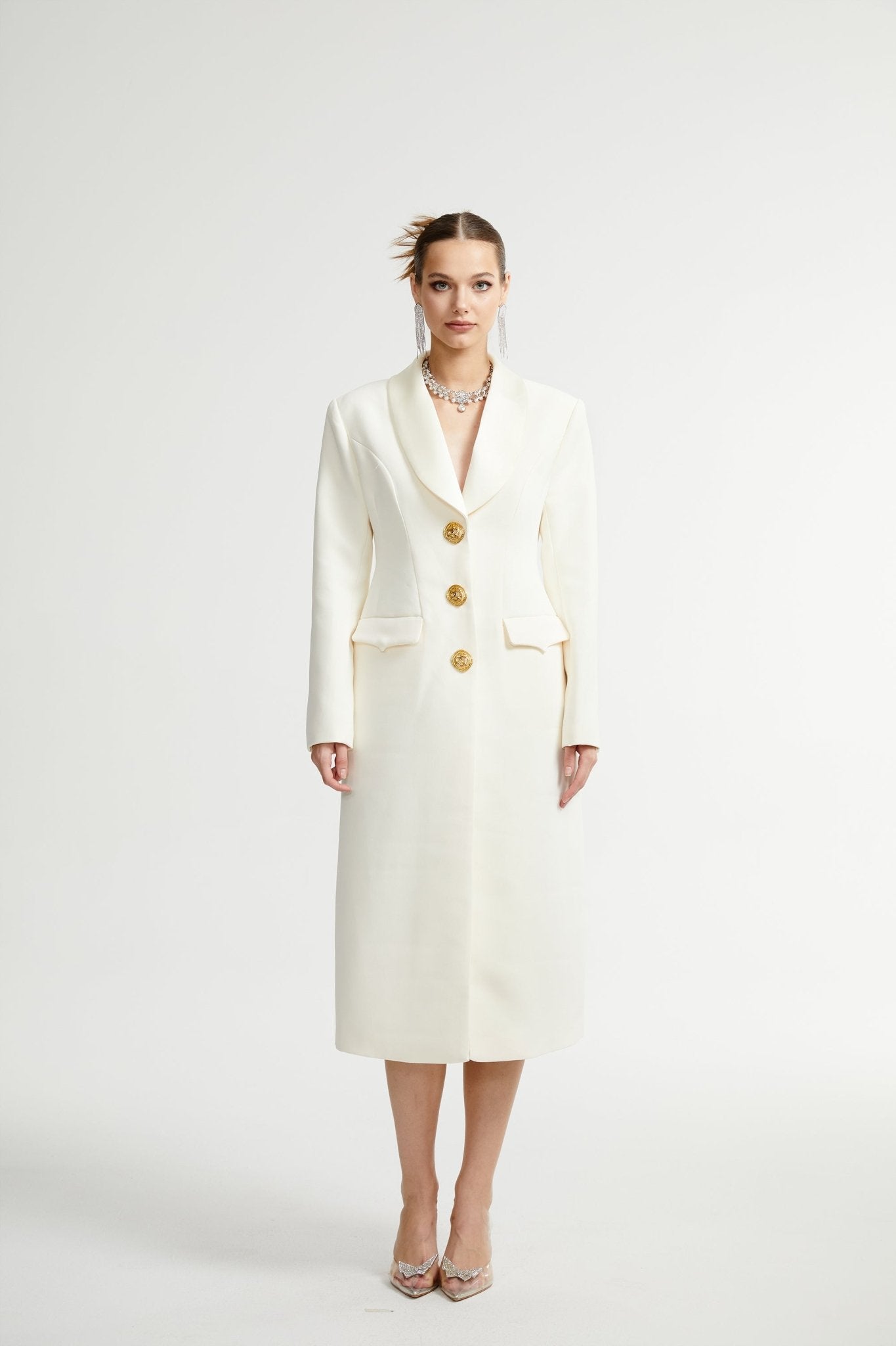 Illyria white single-breasted long coat