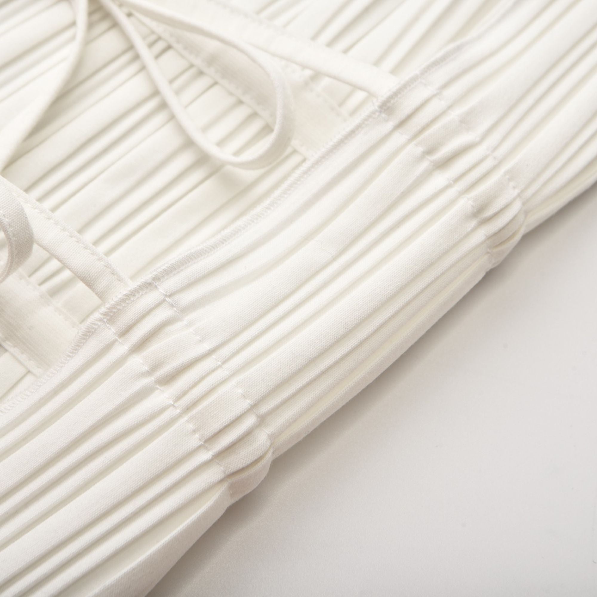 Milisent open-back pleated top & skirt matching set