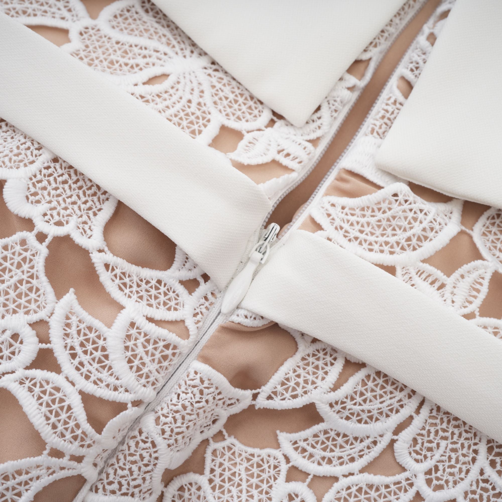 Jorvilda white pierced midi dress - White