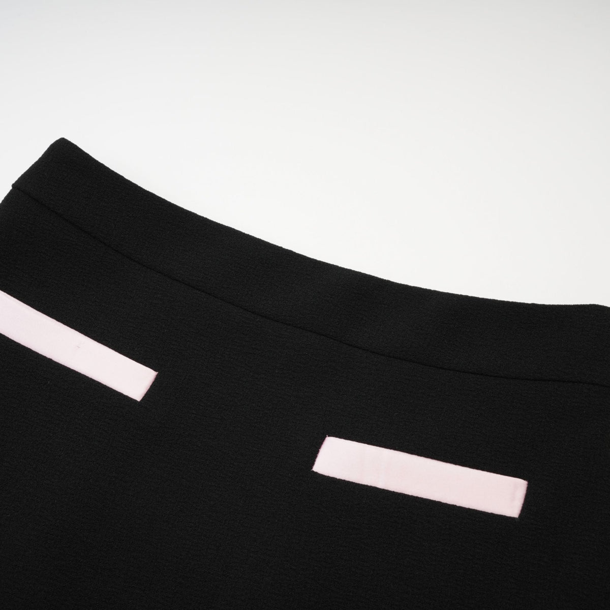 Uaine black jacket & skirt matching set