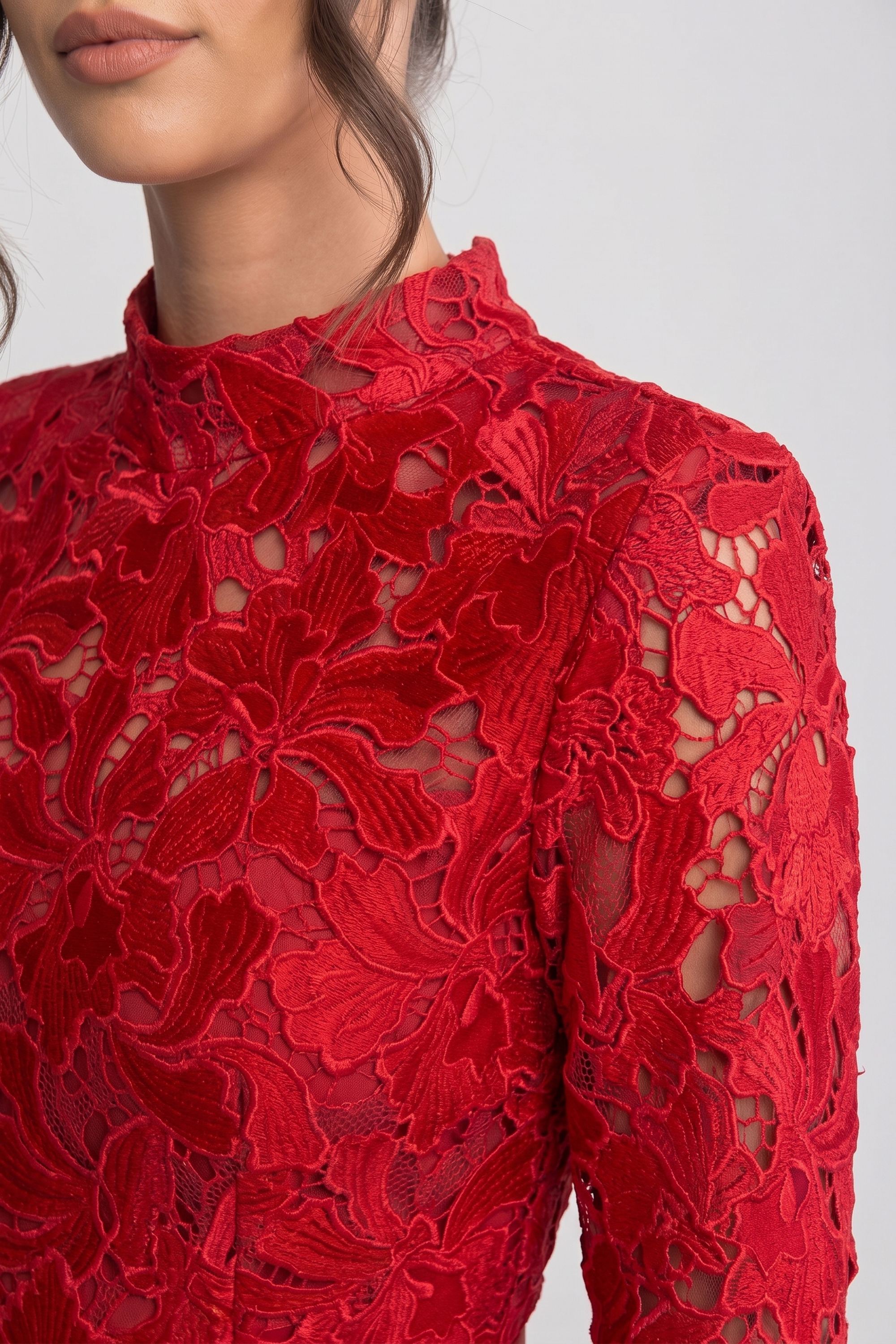 Long-Sleeve Lace Mini Dress With High Neck And Scalloped Hem - Red
