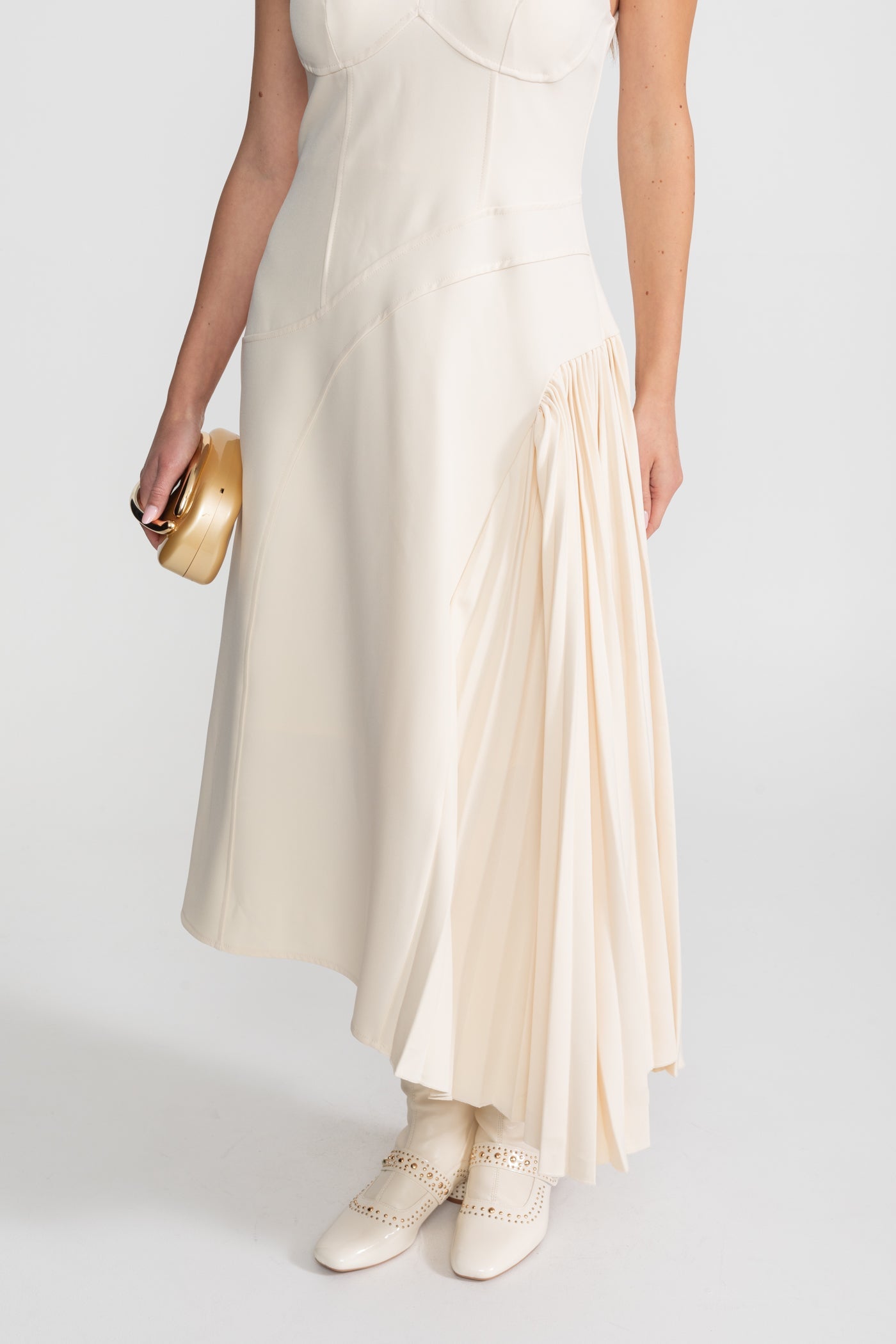 Pleated Halter Midi Dress With Keyhole Detail - Ivoire