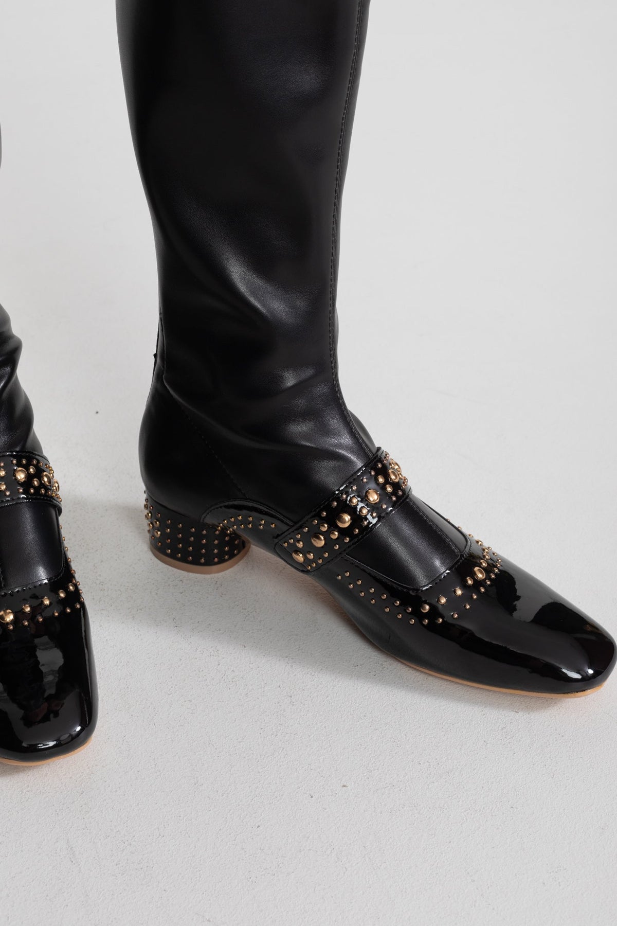 Studded Knee-High Boots With Pearl Strap Detail – Black