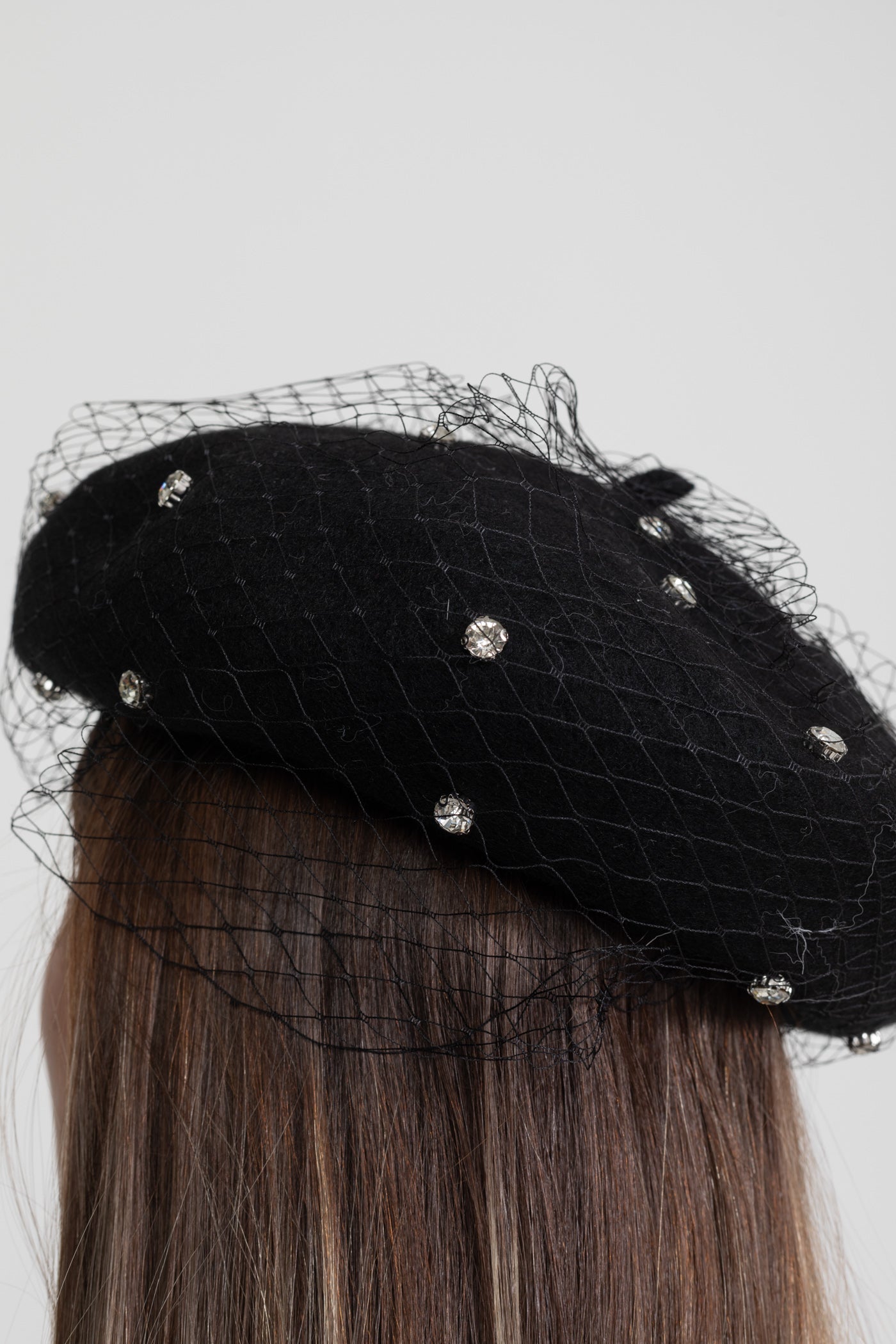 Embellished Wool Beret with Veil – Black