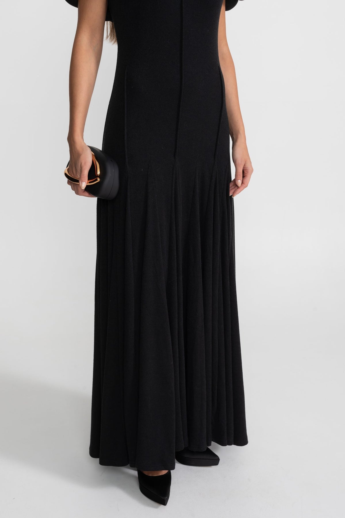 Off-Shoulder Braided Neckline Maxi Dress – Black