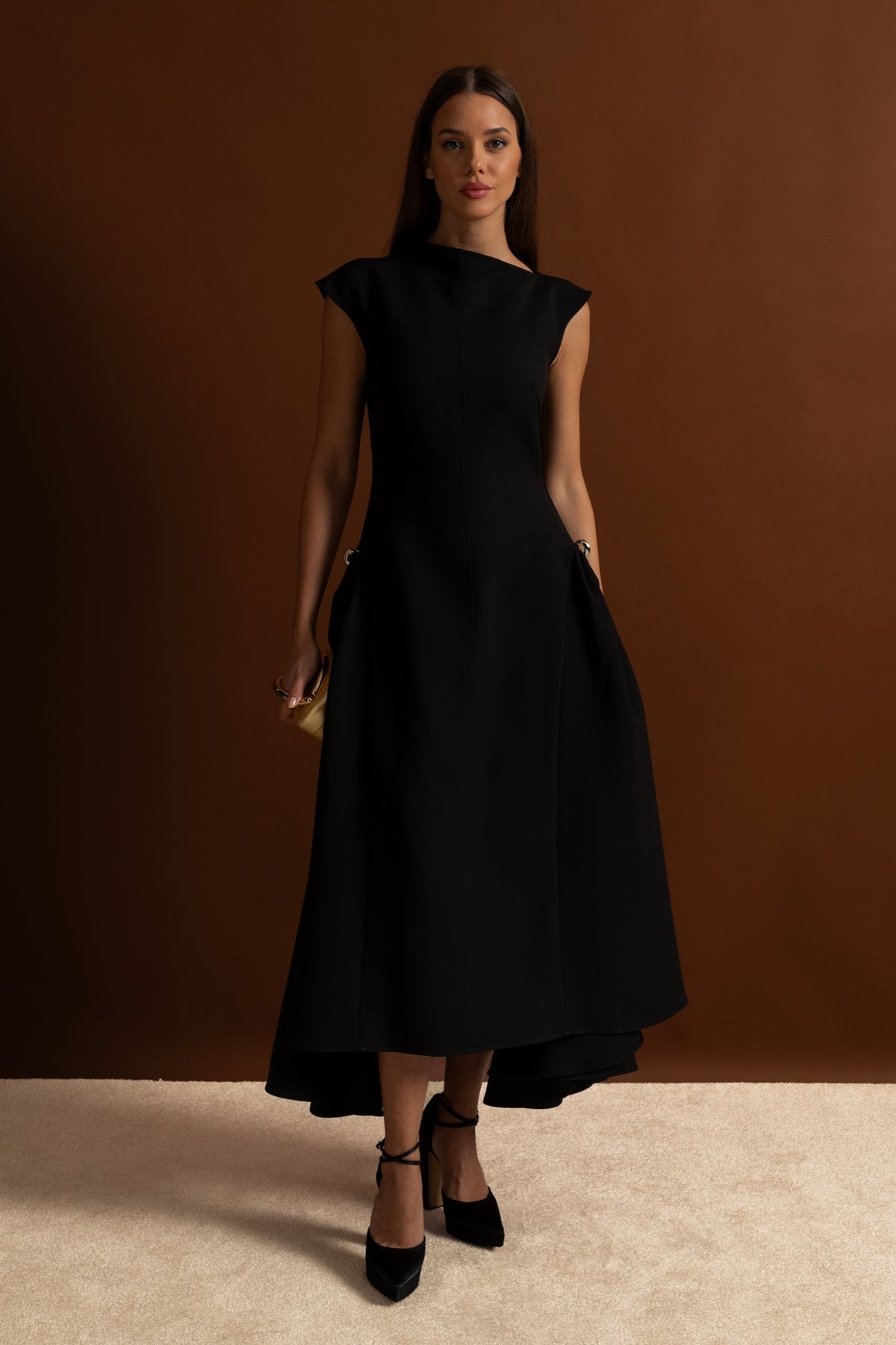 Structured Midi Dress with High-Low Hem and Metal Ring Details - Black