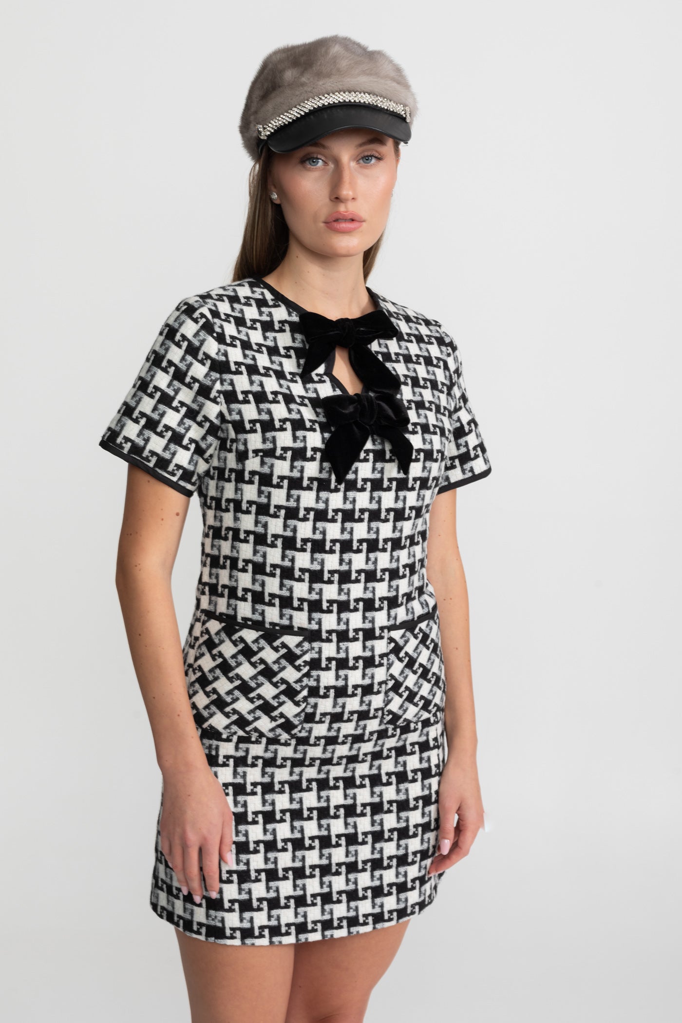 Sybille Black And White Velvet Bow Tweed Mini Dress With Check Pattern