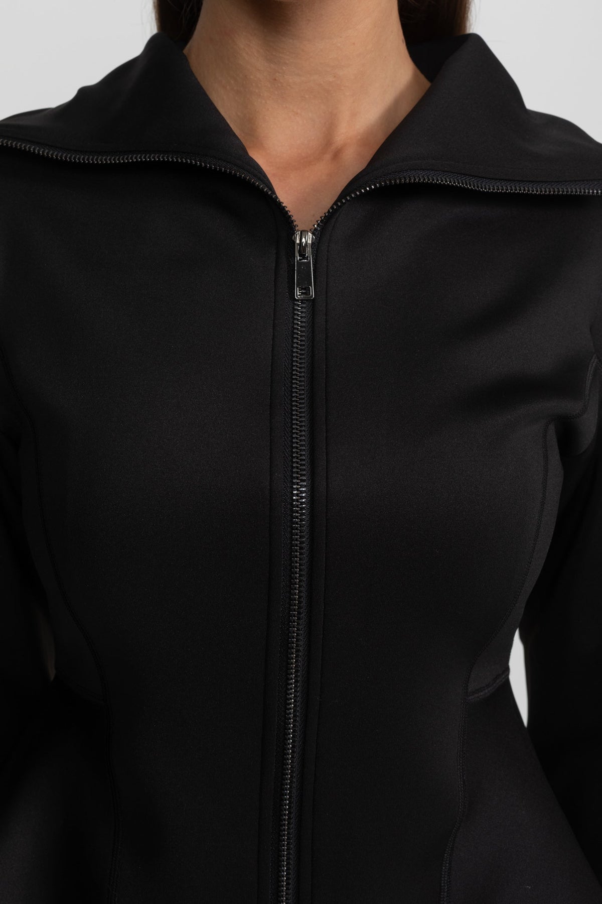 Structured Zip-Up Jacket With Sculpted Seams And High Collar - Black