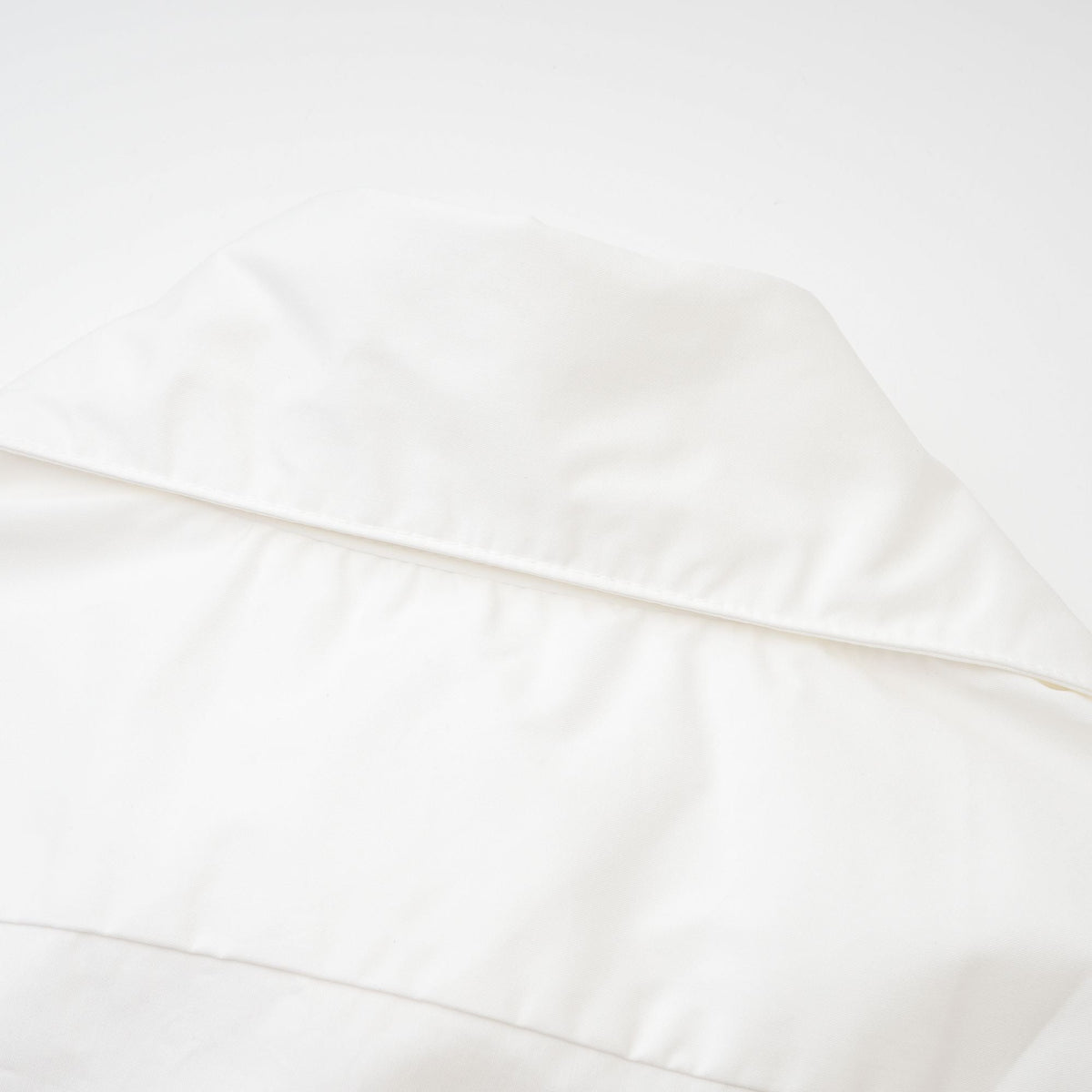 Solène white pointed-collar shirt (Final Sale)