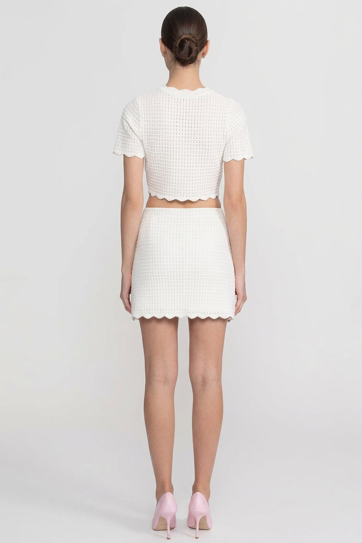 Cropped Co-Ord Set With Scalloped Edges - White