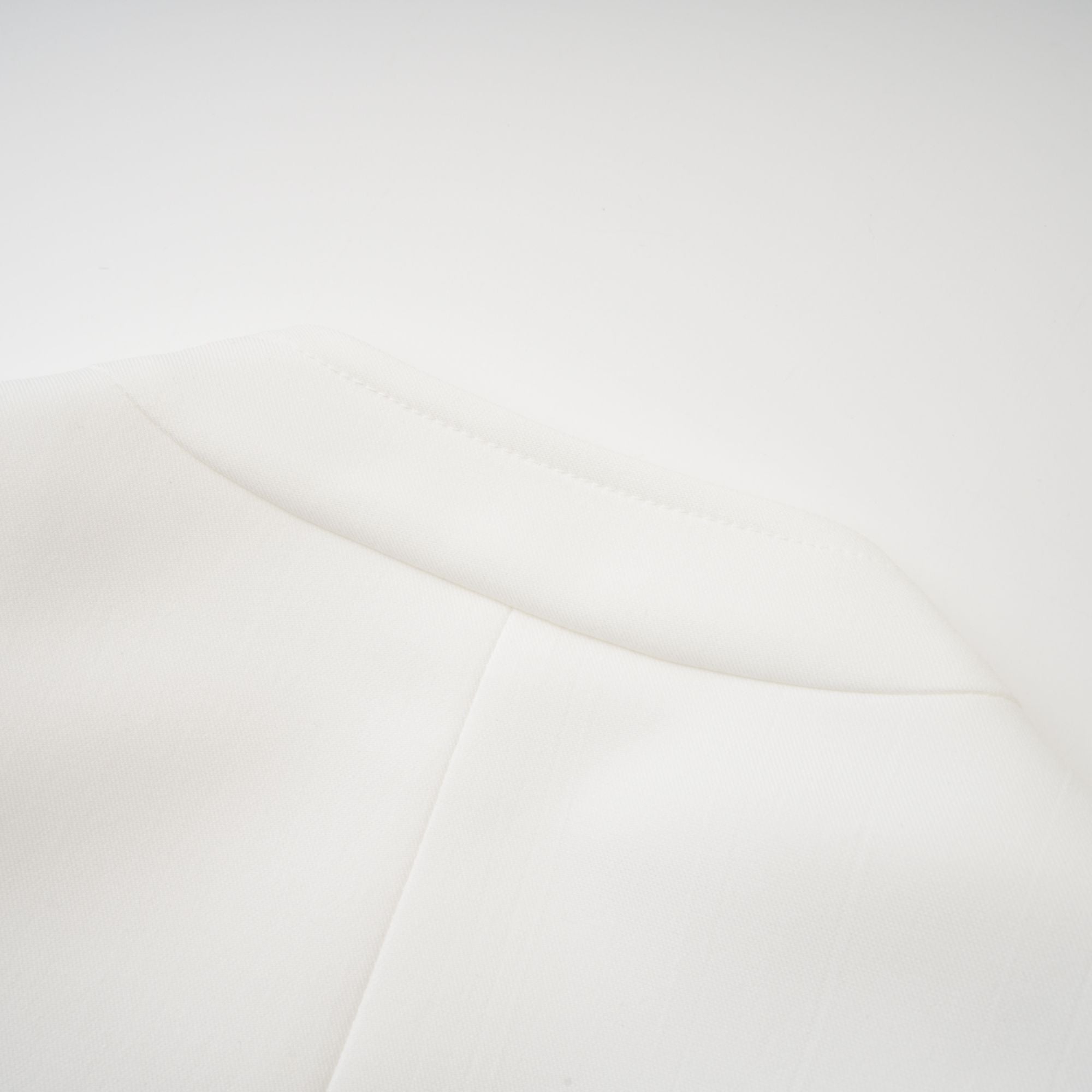 Yvette white long-sleeved corset top