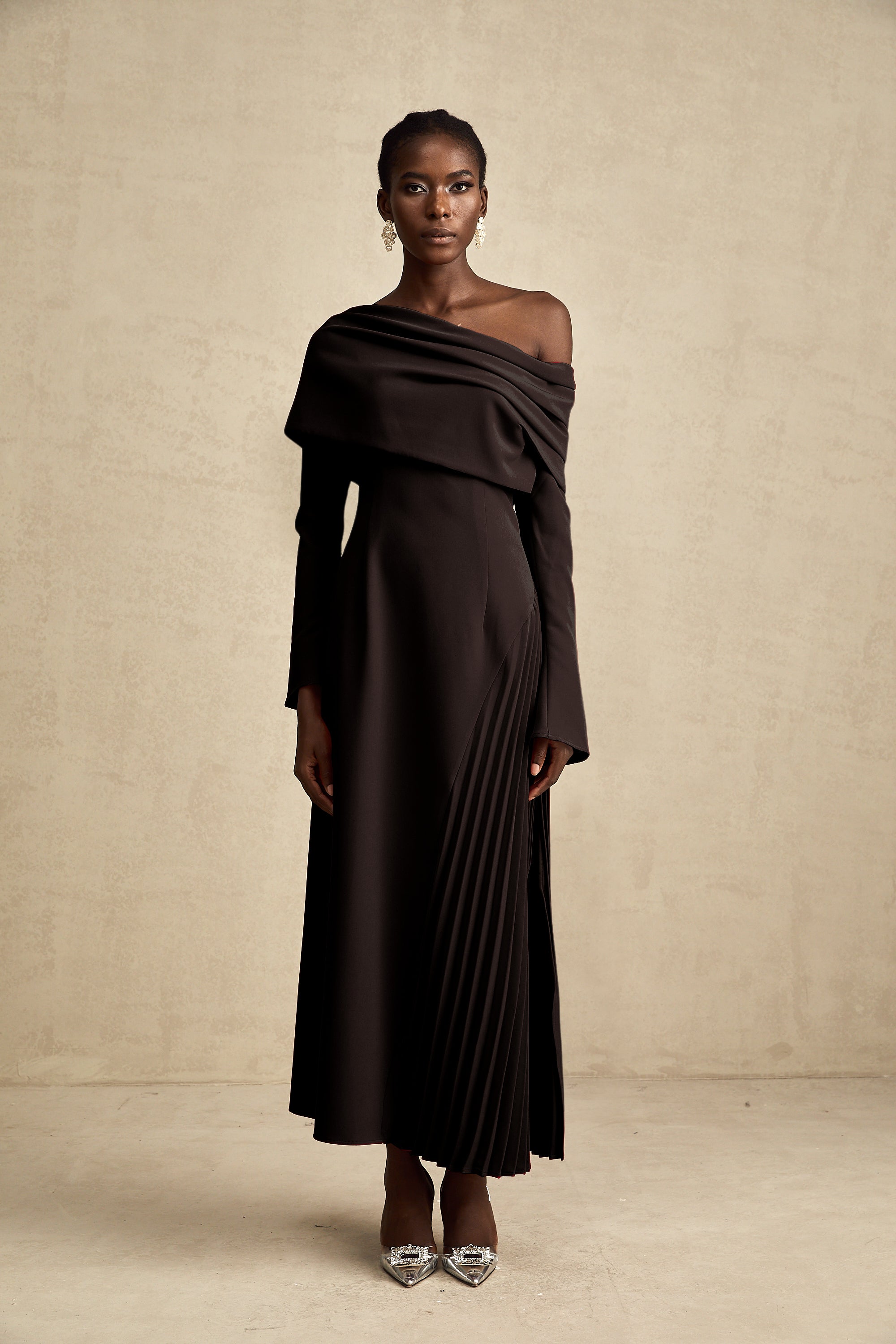 Valentine high-slit pleated maxi dress in Black (US Only)