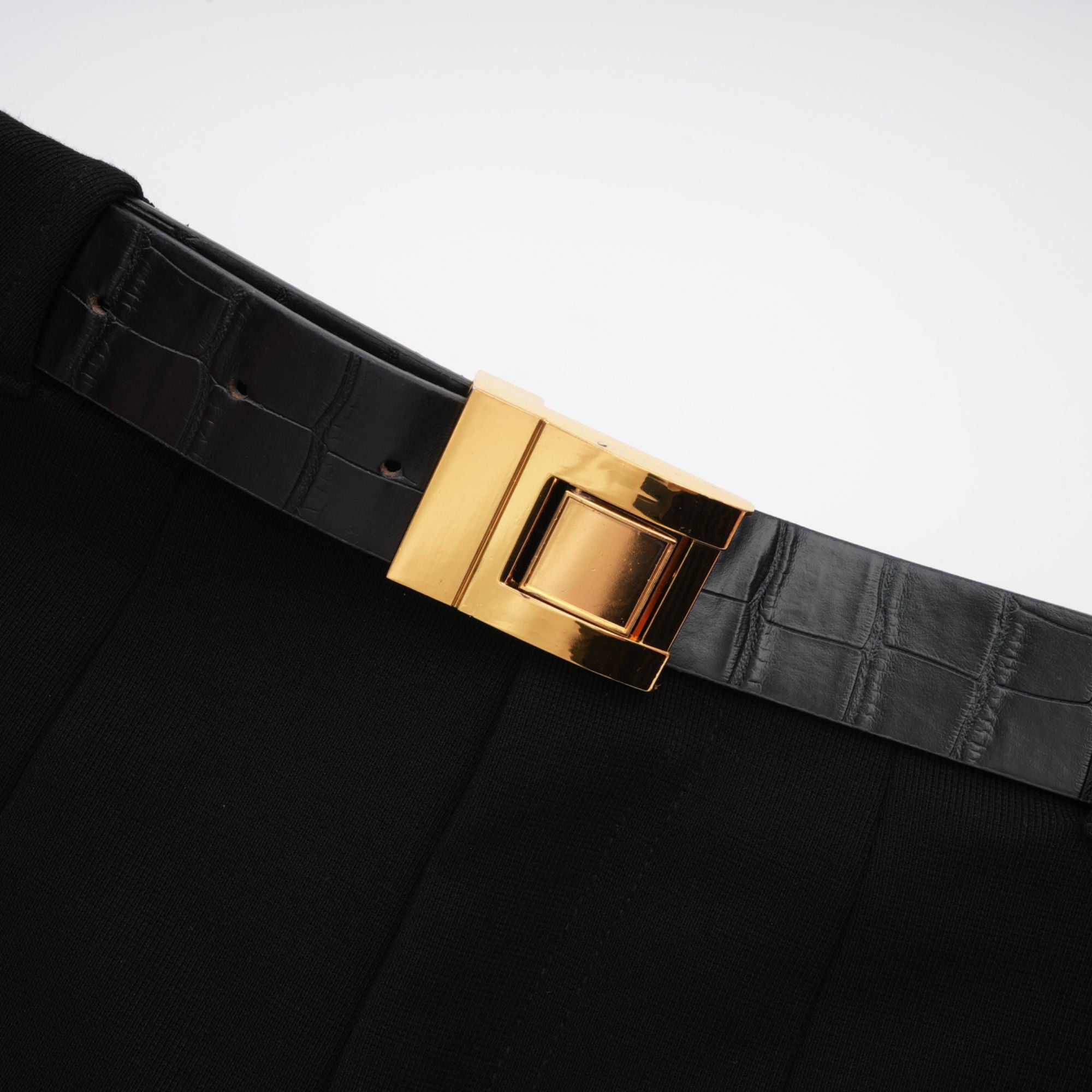 Aryana belted mini shorts (Final Sale-US Only)