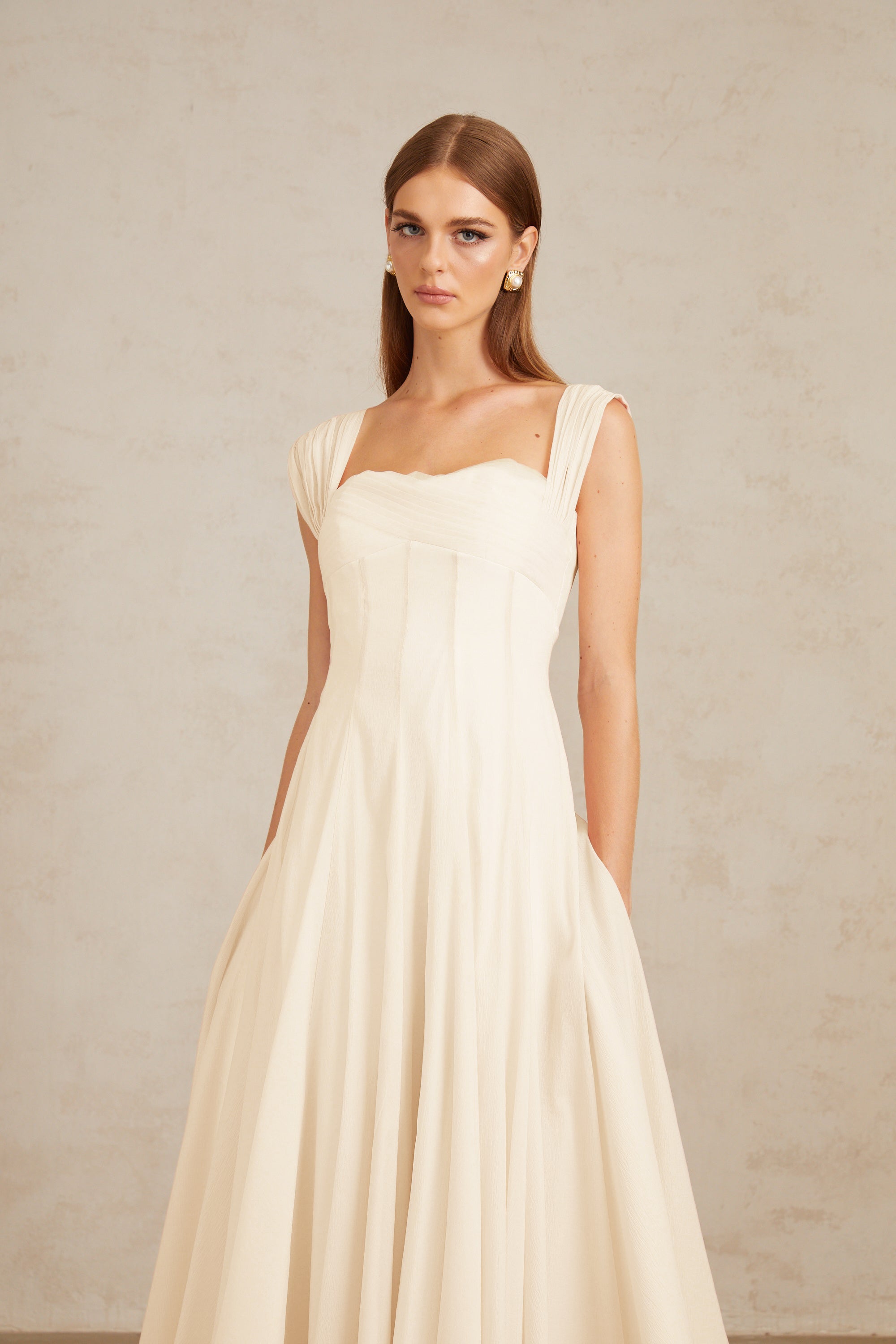 Érasme Cream White Flounced Midi dress