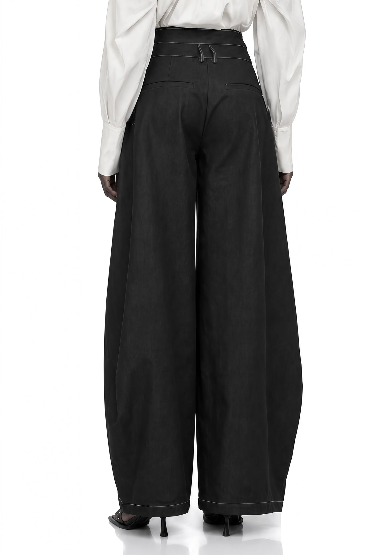 emma black deconstructed baggy jeans